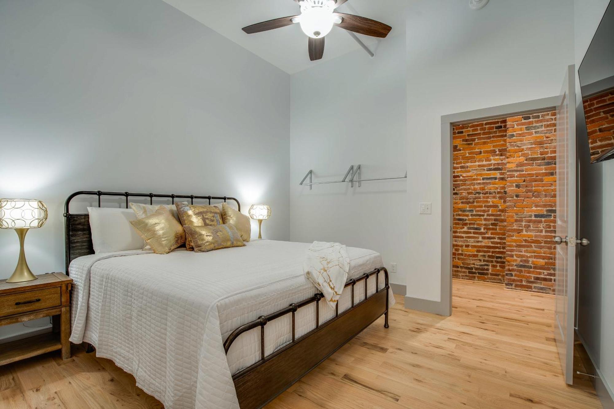 The Majestic Lofts * Nashville