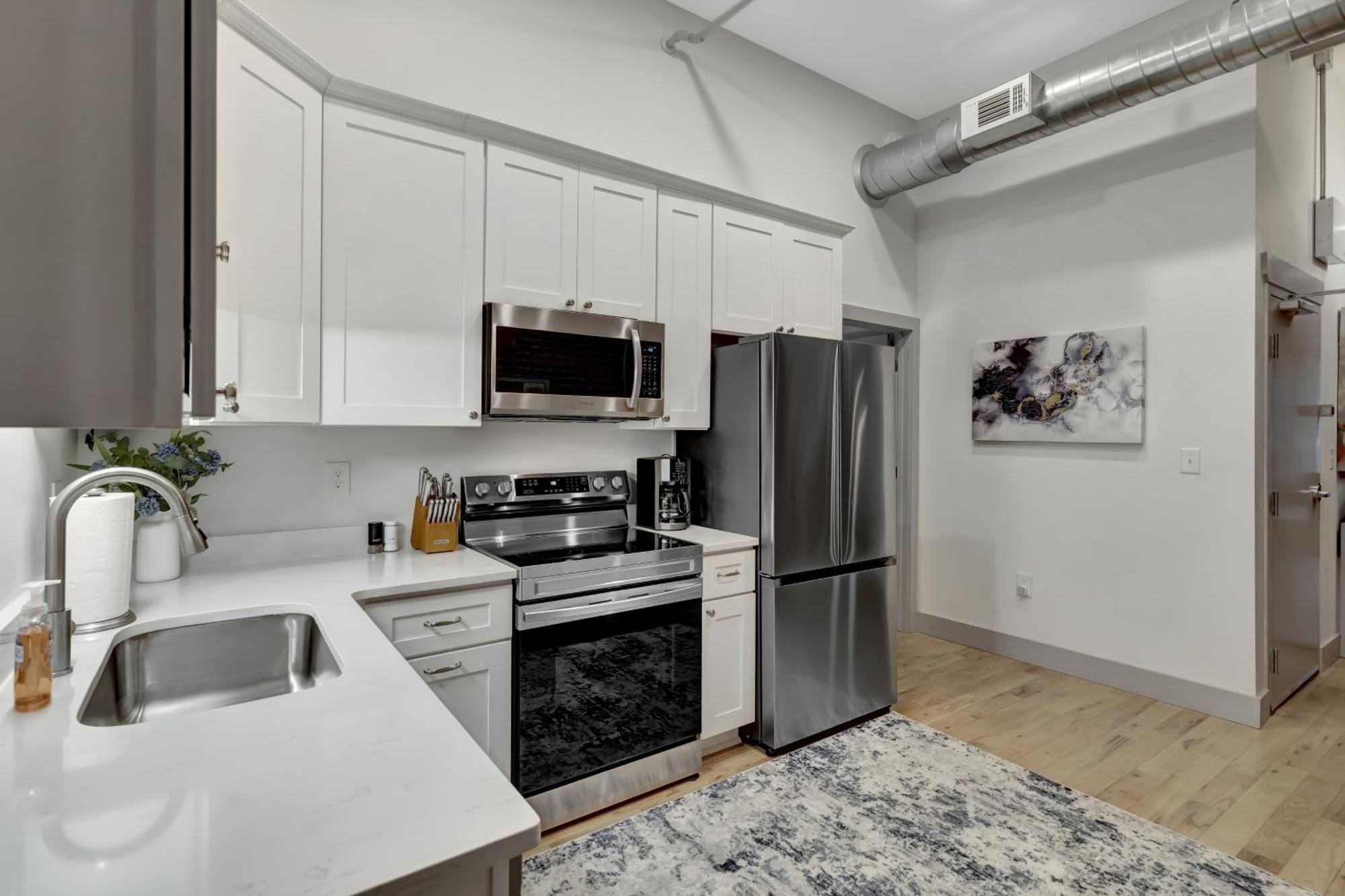 The Majestic Lofts Apartment *