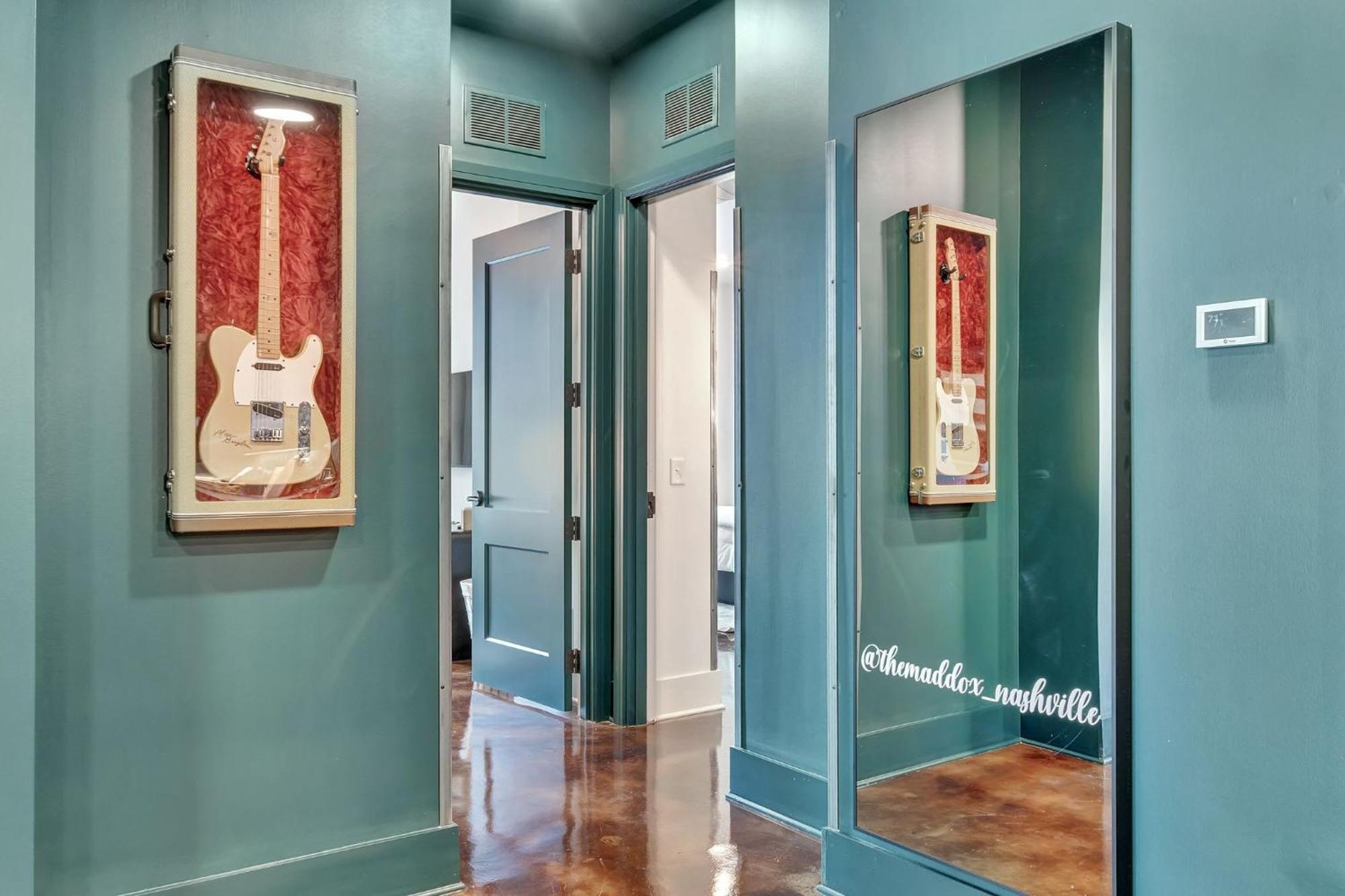 Apartment B 4br By Maddox Nashville