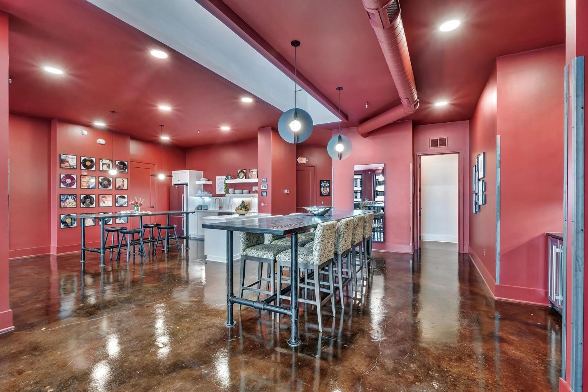 Apartment Elvis 4br By Maddox
