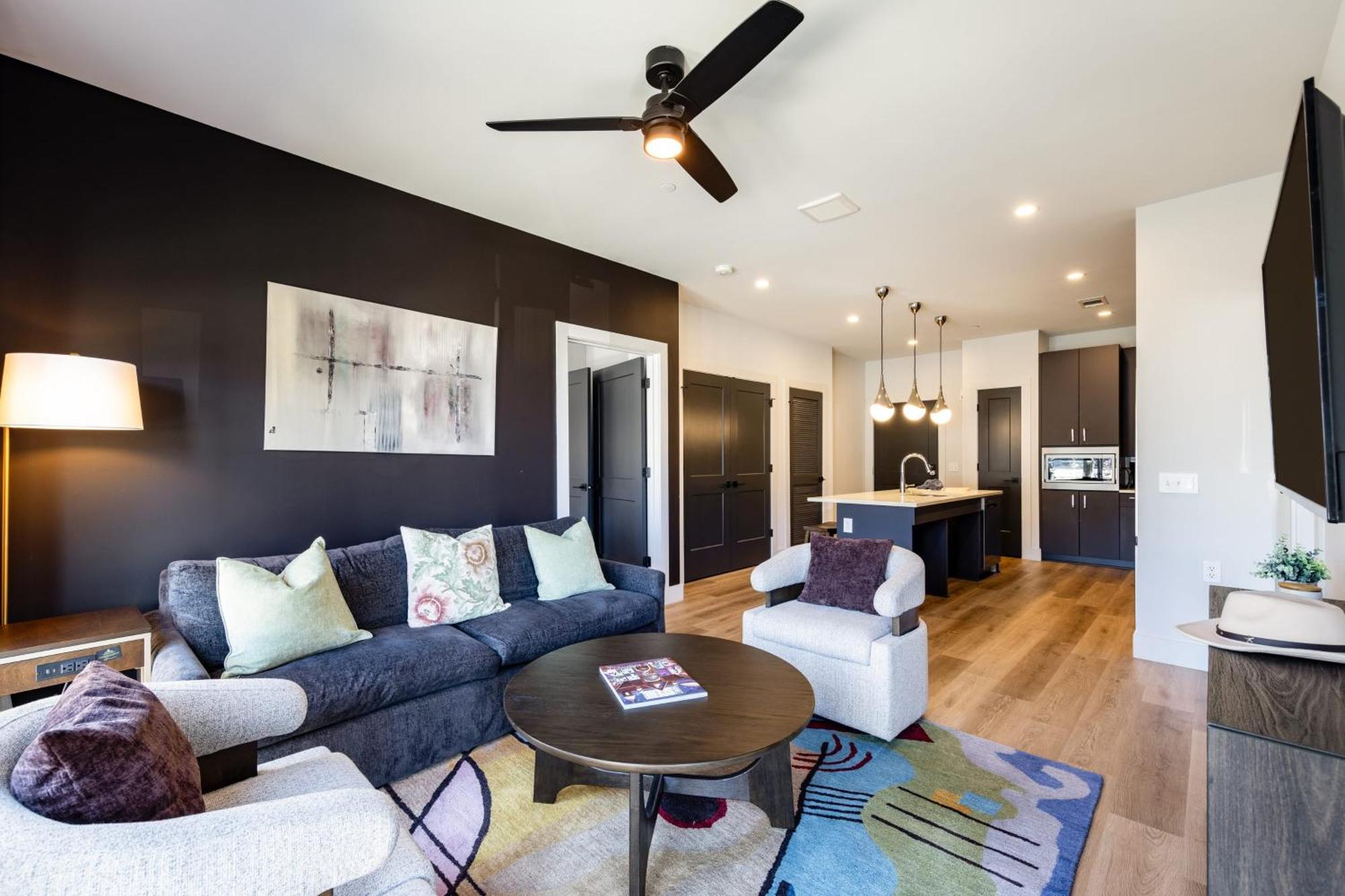 Sleeps 24 4 Modern Midtown W Gym Pool Walkable To Shops Eats * Nashville