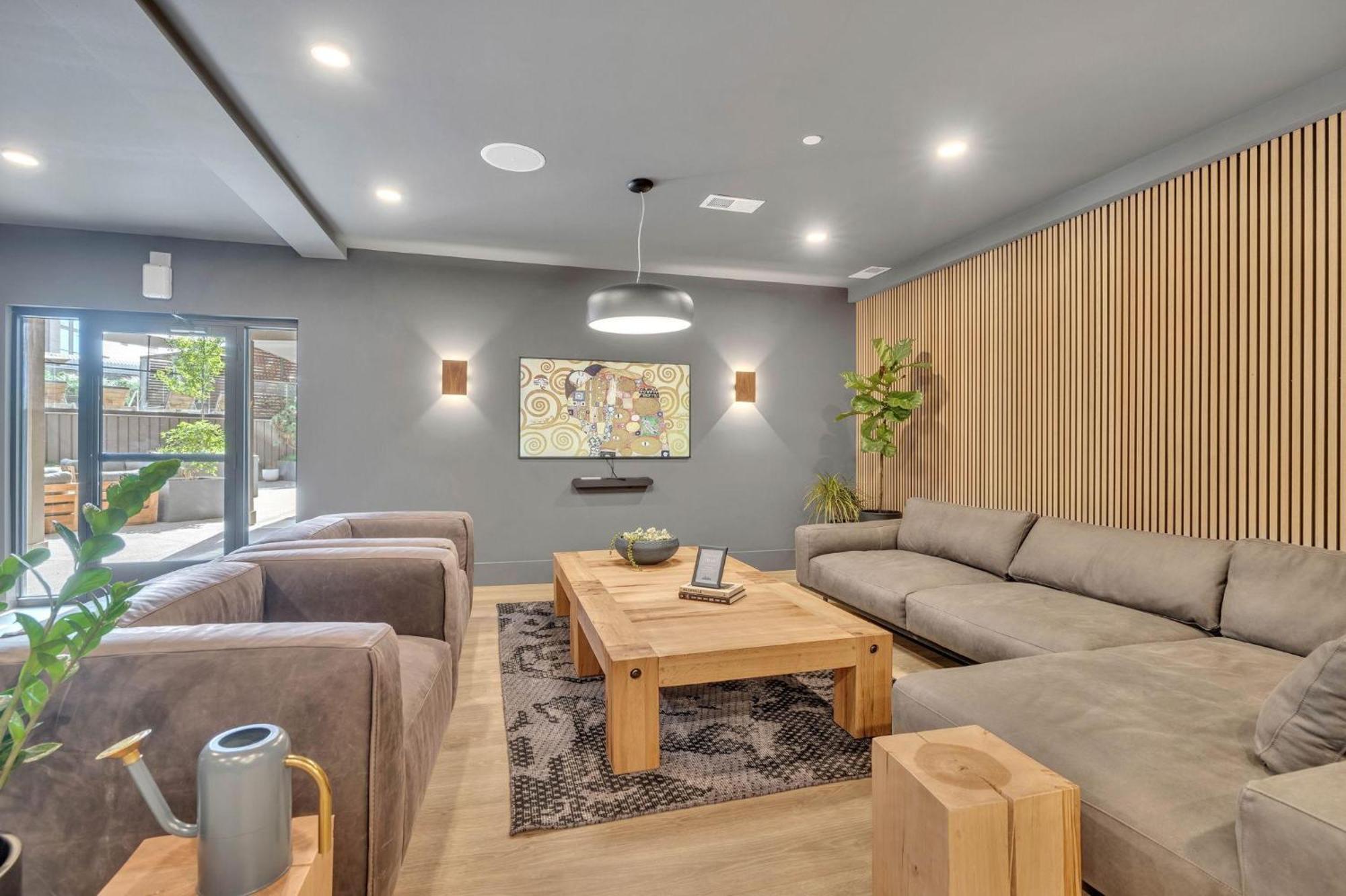 Holiday home Hyve - Skyline Social - Walk To Broadway *