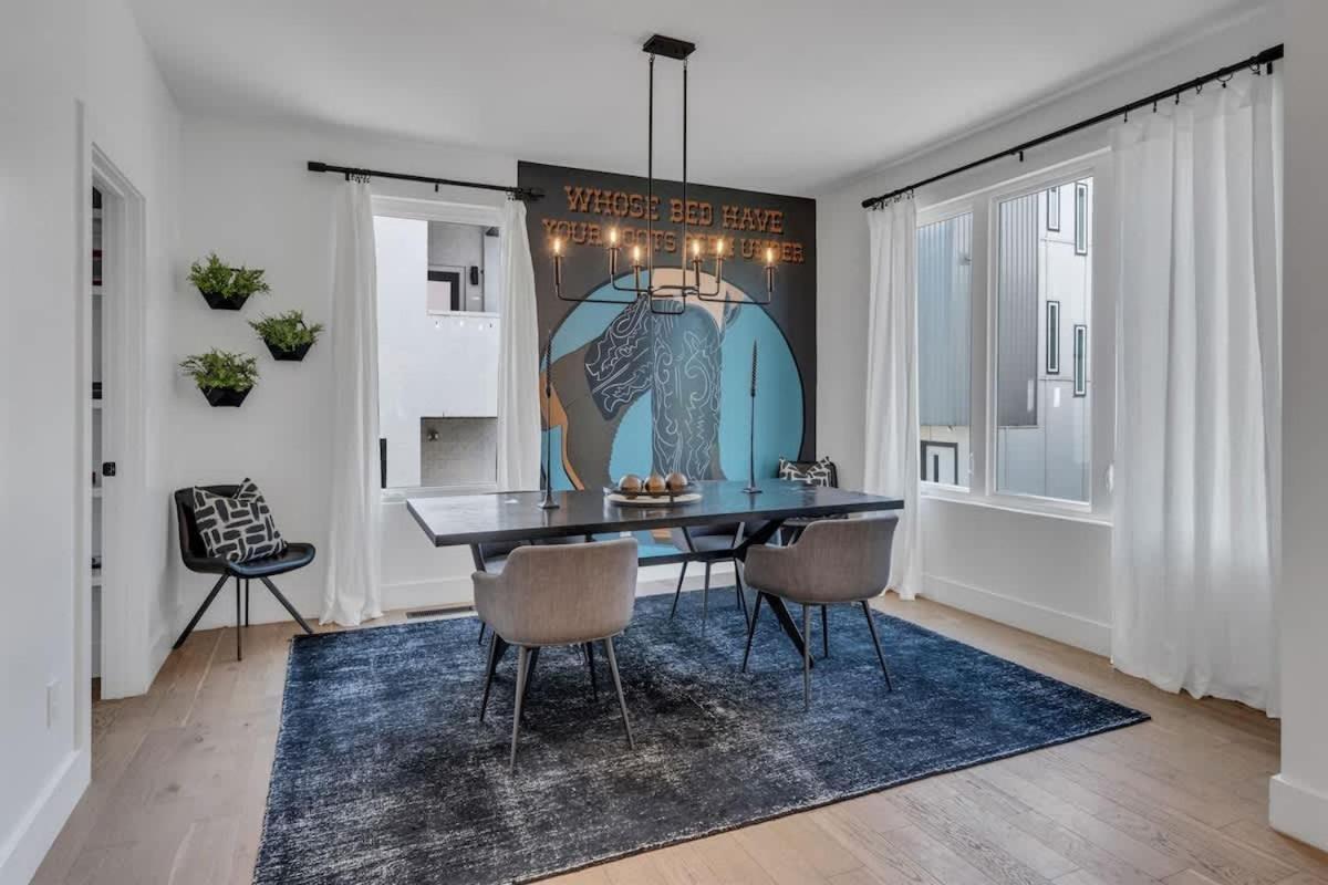 2 Homes - Sleeps 15 Guests - 2 Miles To Honky Tonks * Nashville