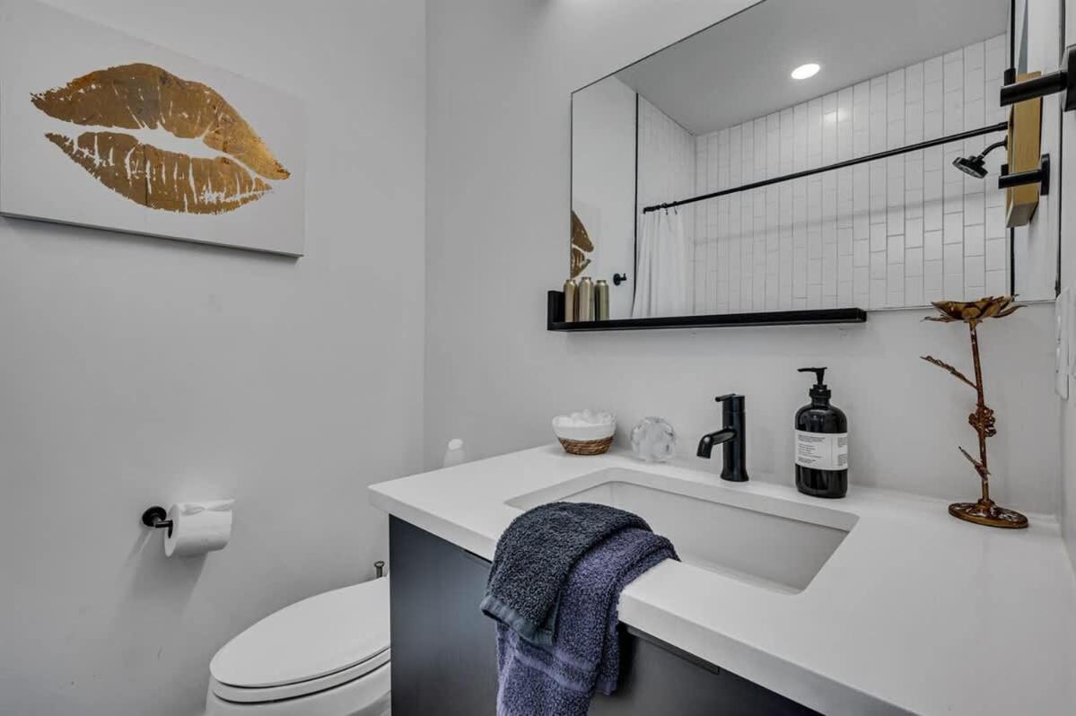 Holiday home 2 Miles To Nashville's Lower Broadway-best Rooftop *