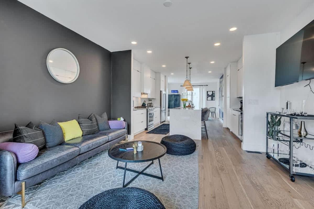 Holiday home 2 Miles To Nashville's Lower Broadway-best Rooftop *