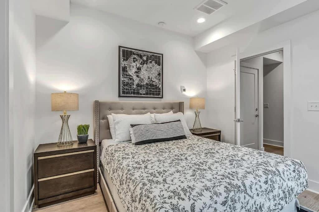 Holiday home Scovel Row Retreat-rooftop Views Near Broadway Nashville