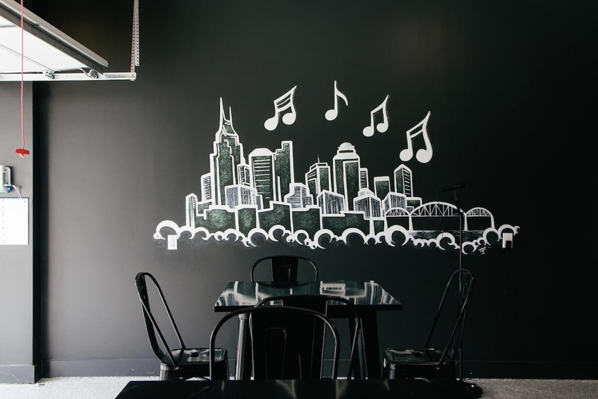 Private Hot Tub - Spacious - Hosts 12 Guests Holiday home *