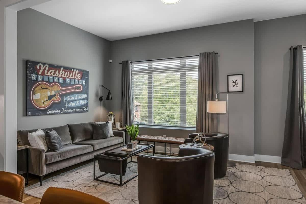 Holiday home Spacious House With Serene Skyline Views Nashville