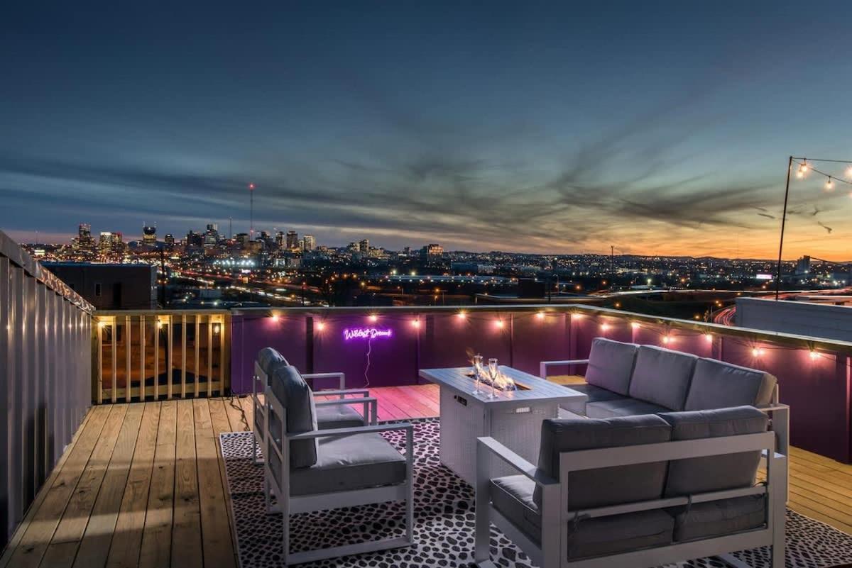 Side By Side Era - Hot Tubs - Rooftop Views Holiday home *