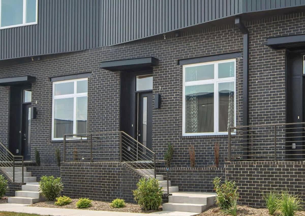 Holiday home Two Large Homes Minutes To Downtown