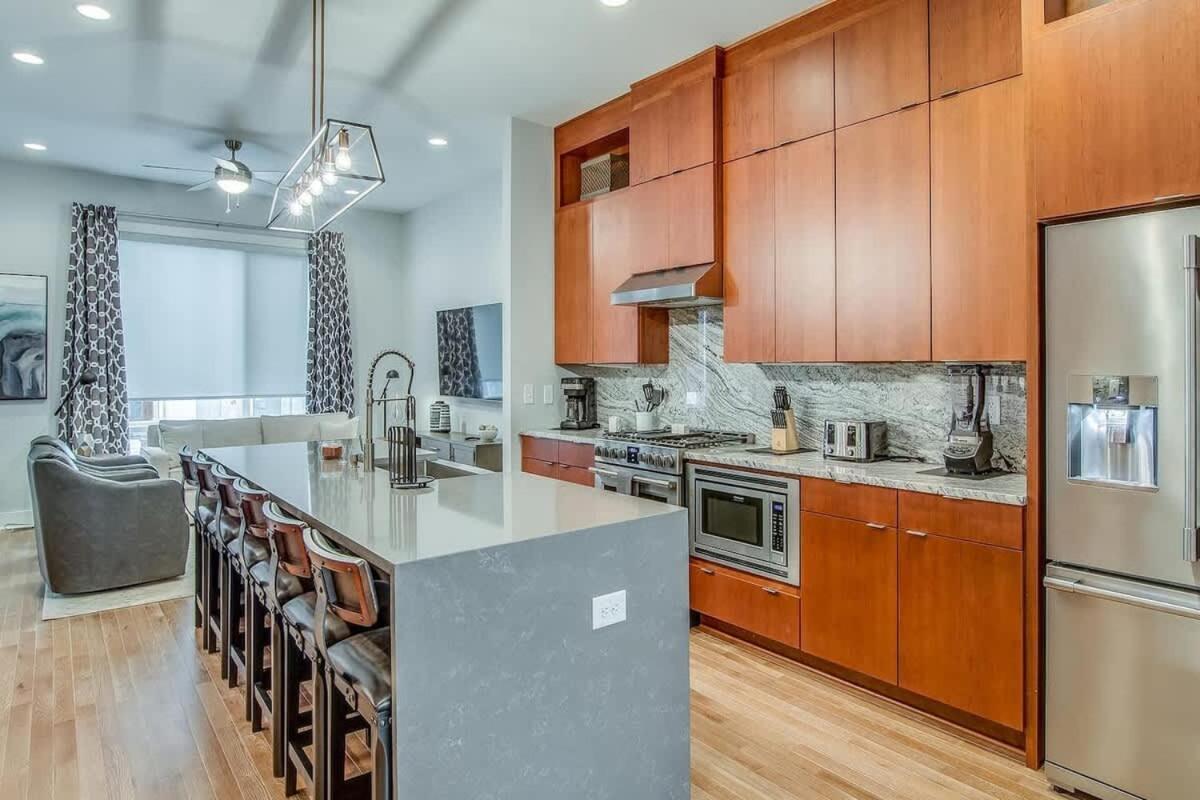 2 Miles To Lower Broadway-close To Honky Tonks Holiday home Nashville