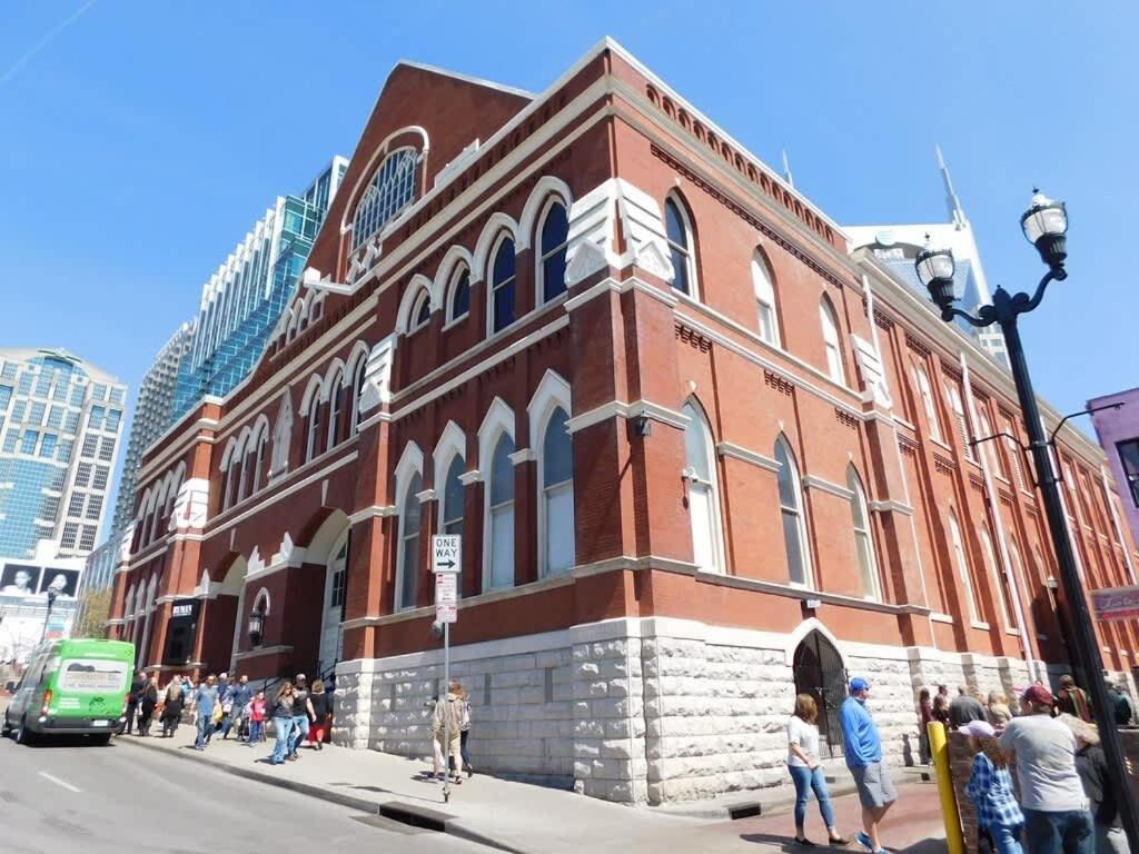 Holiday home Beautiful - Broadway Escape Nashville