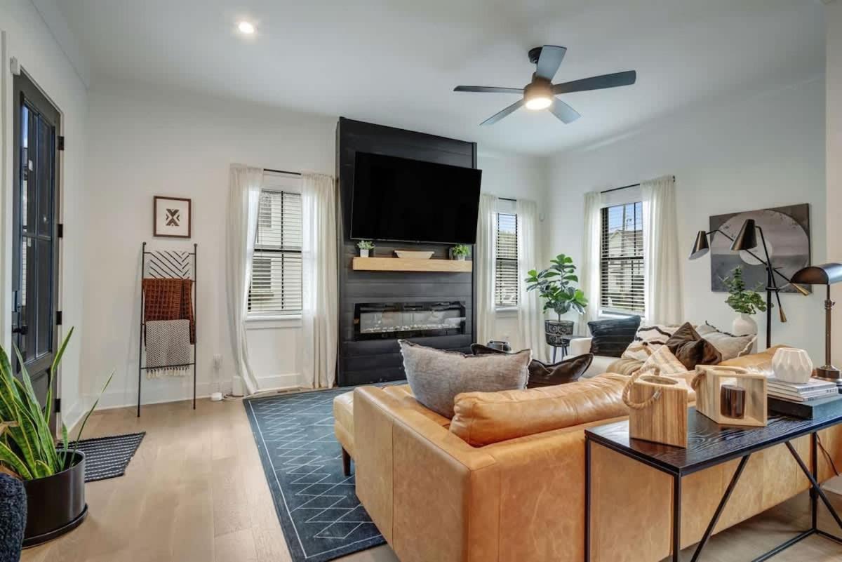 Sprawling Estate - Sleeps 16 Nashville