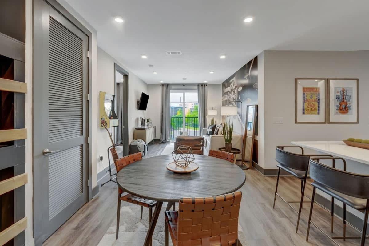 Holiday home 6 Min To Broadway - Gym Rooftop Sleeps 8