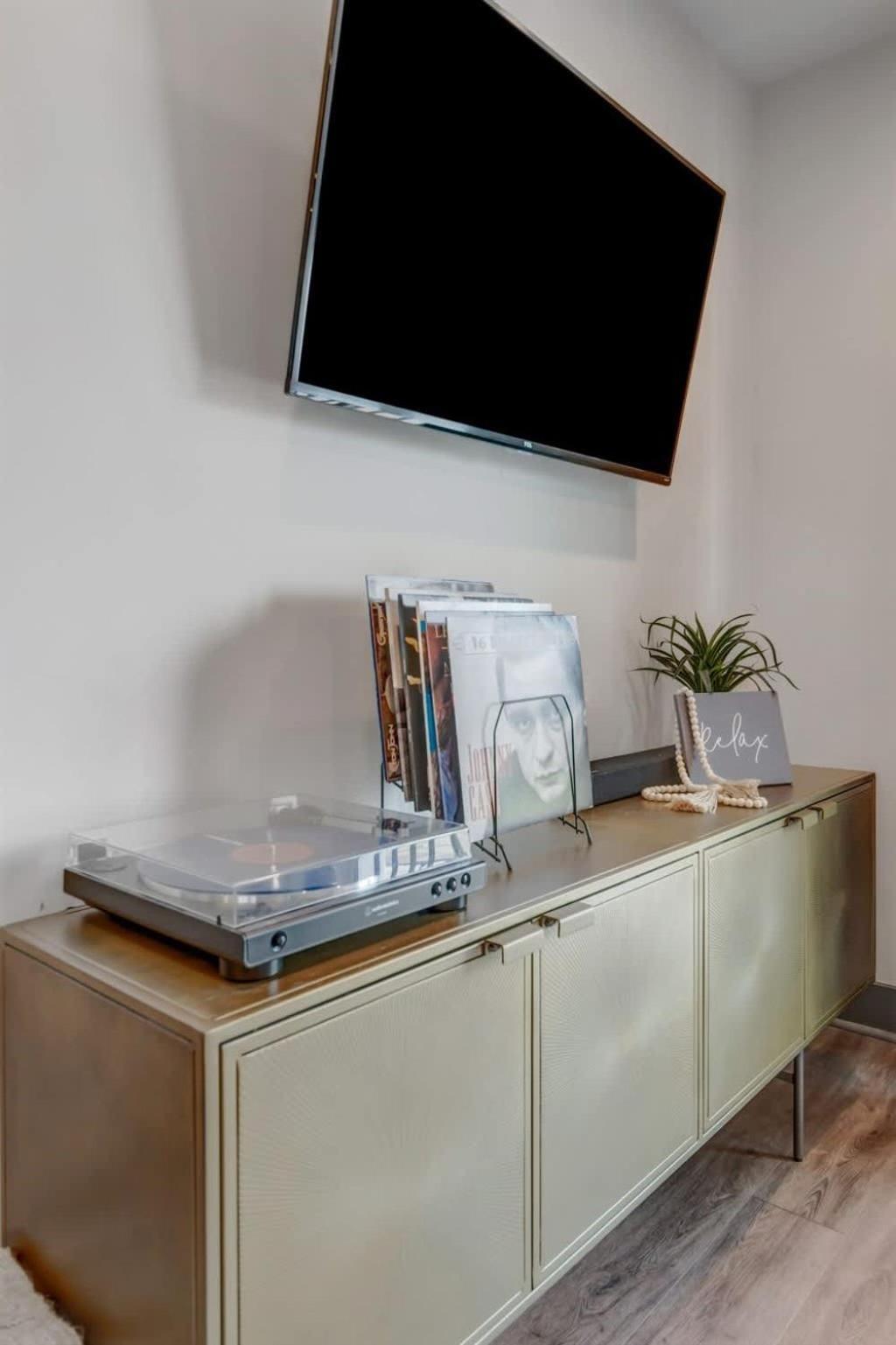 Holiday home 6 Min To Broadway - Gym Rooftop Sleeps 8 Nashville