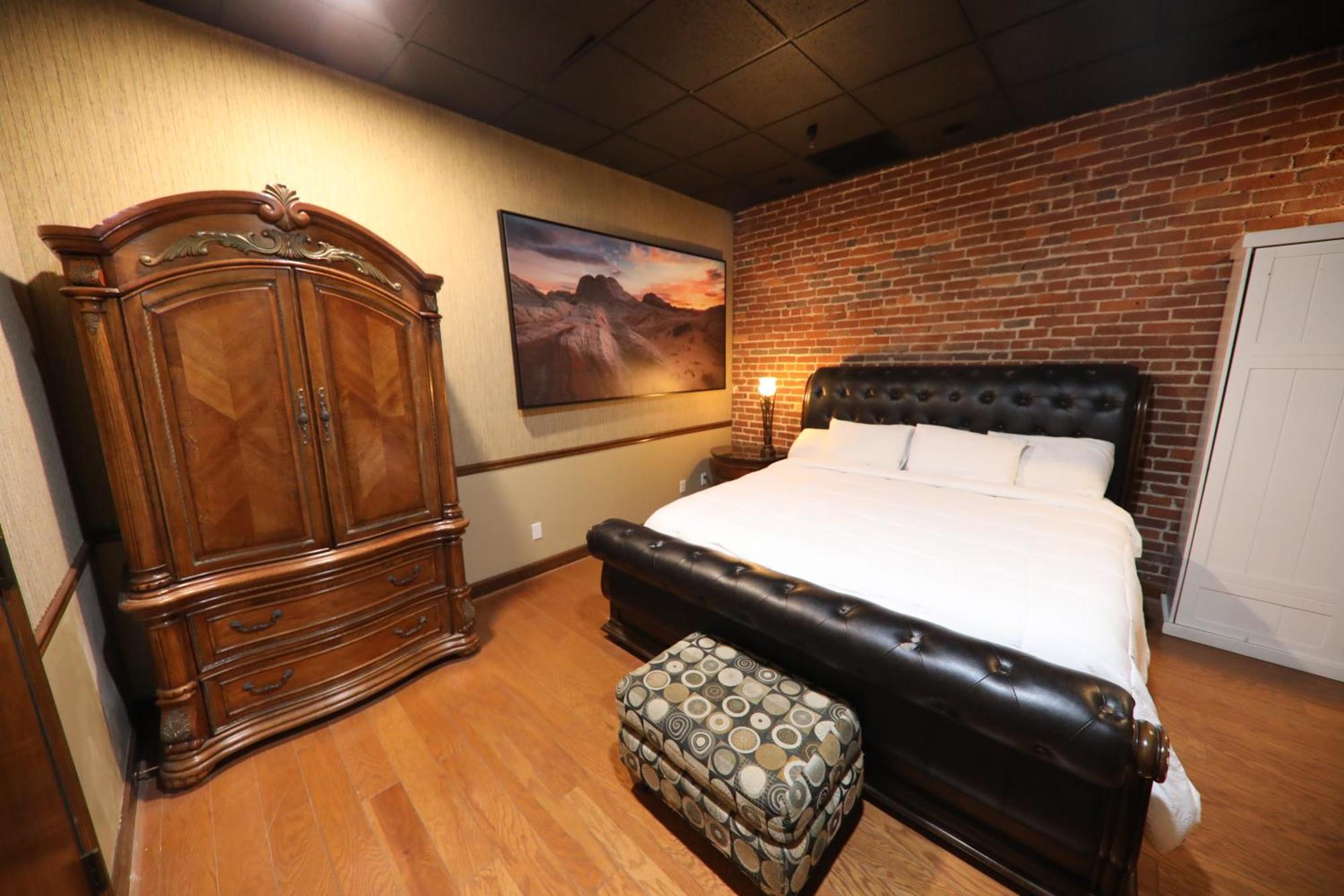 The Law Holiday home Nashville