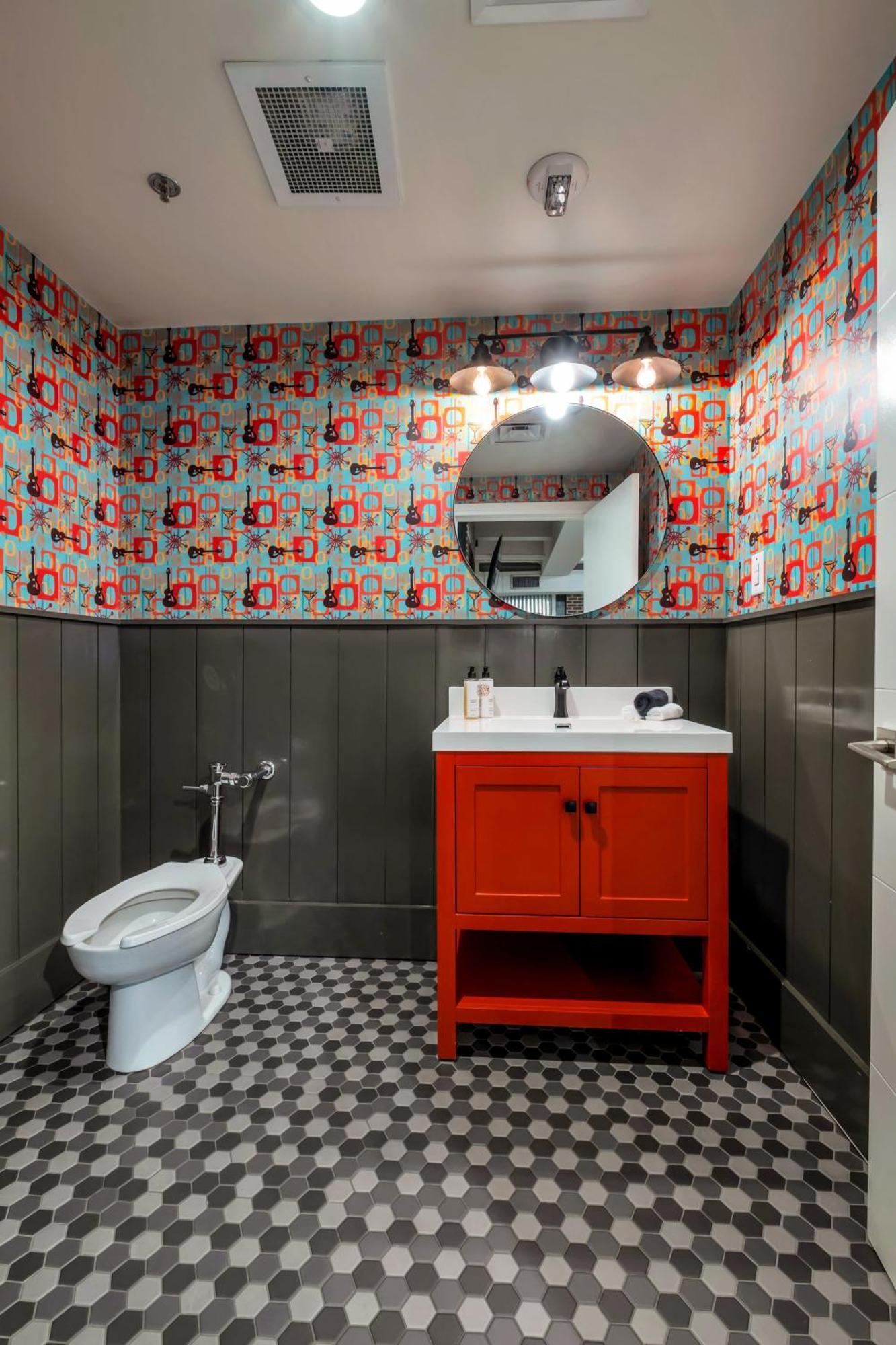 Honky Tonk 6 Bedroom By Maddox * Nashville