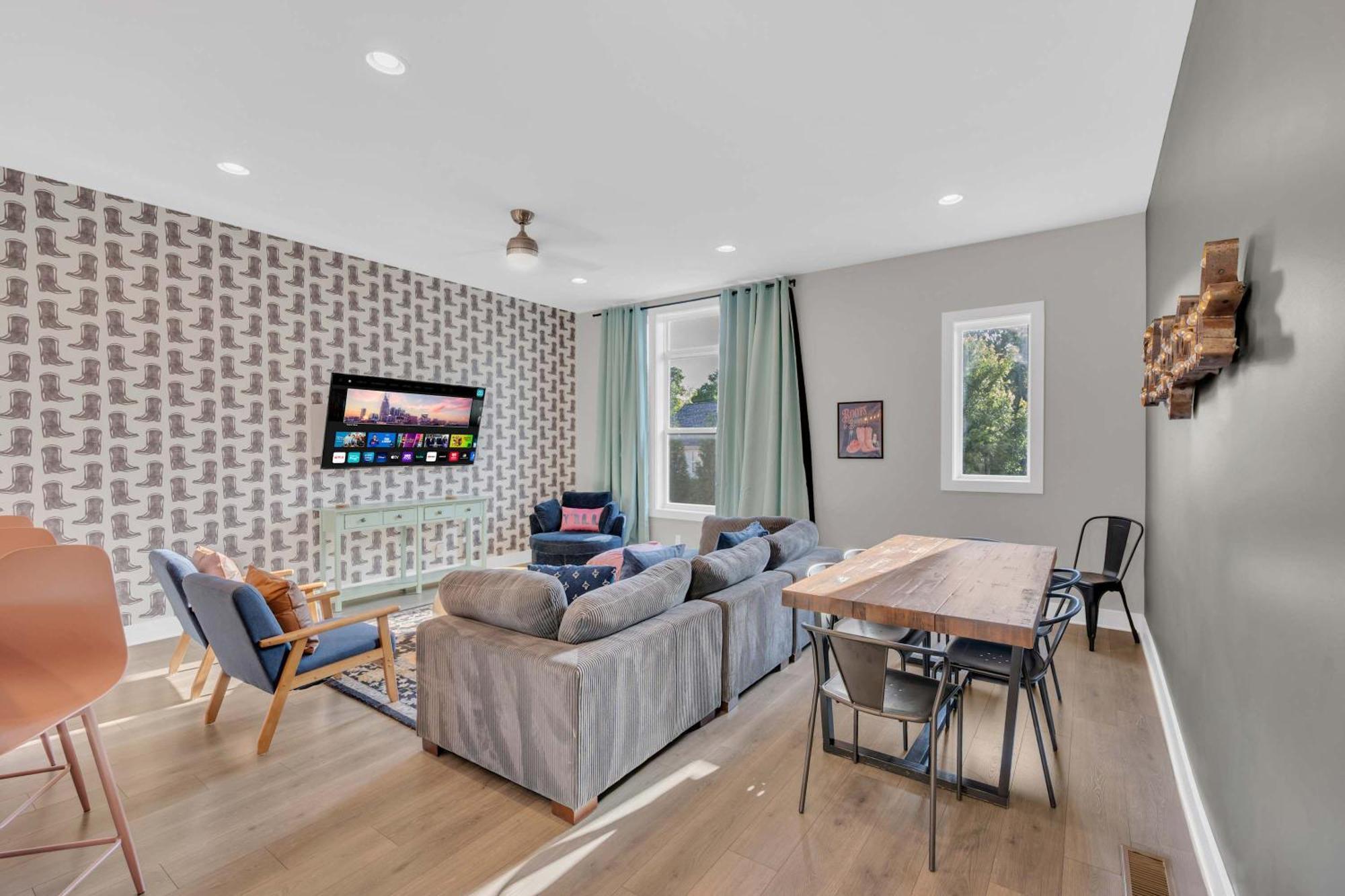 Holiday home Brand New Views Karaoke Near Downtown Nashville