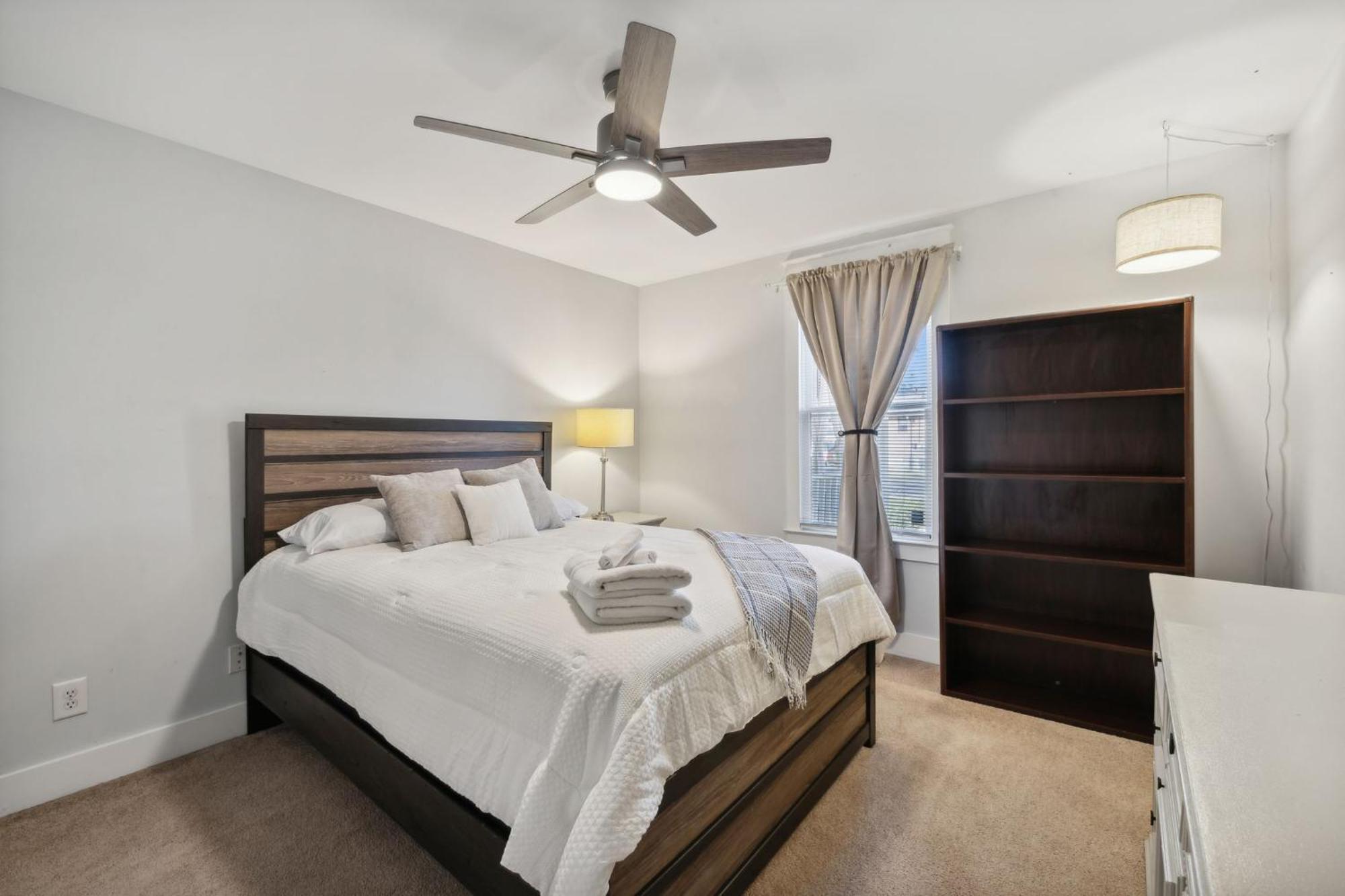 East Sweetie Near To Downtown 2 Bed 2 Bath With Fenced Yard 30 Or Days By Skyrun Holiday home Nashville