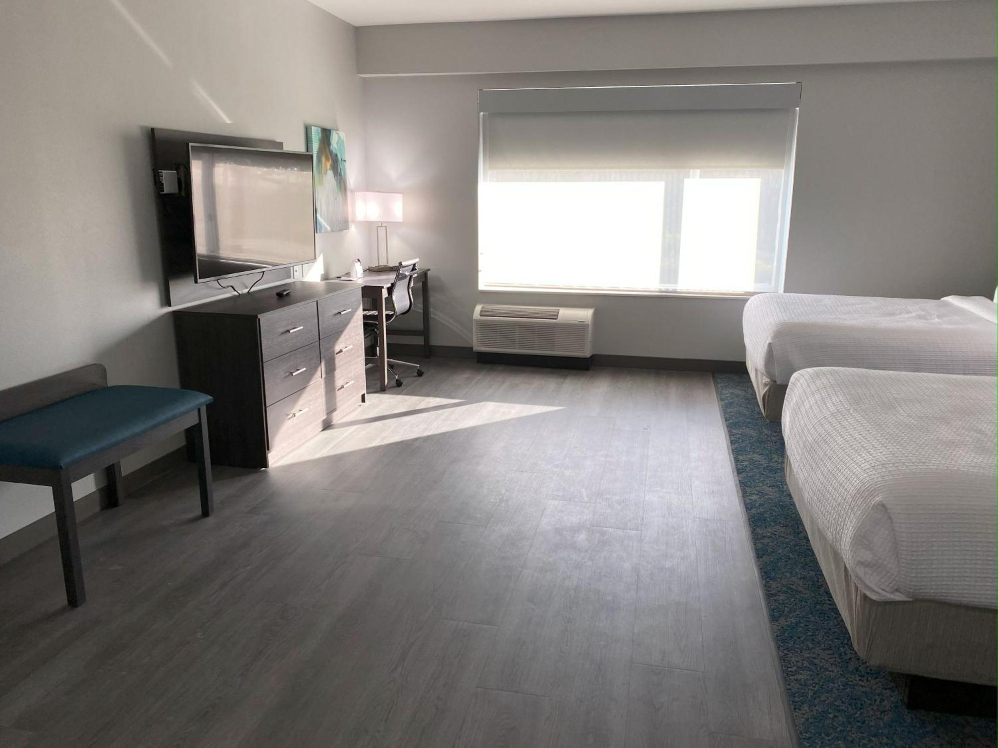 Western Executive Residency Antioch 2*