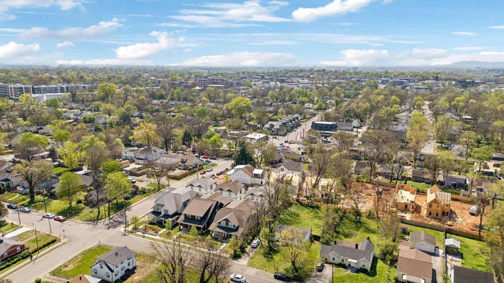 The Mansfield - Eastside Luxury, Walk To It Nashville