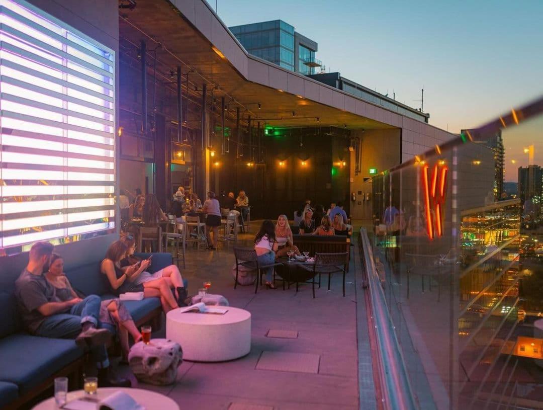 Kora & Dawson - Rooftop Fun For 20 Near Gulch *