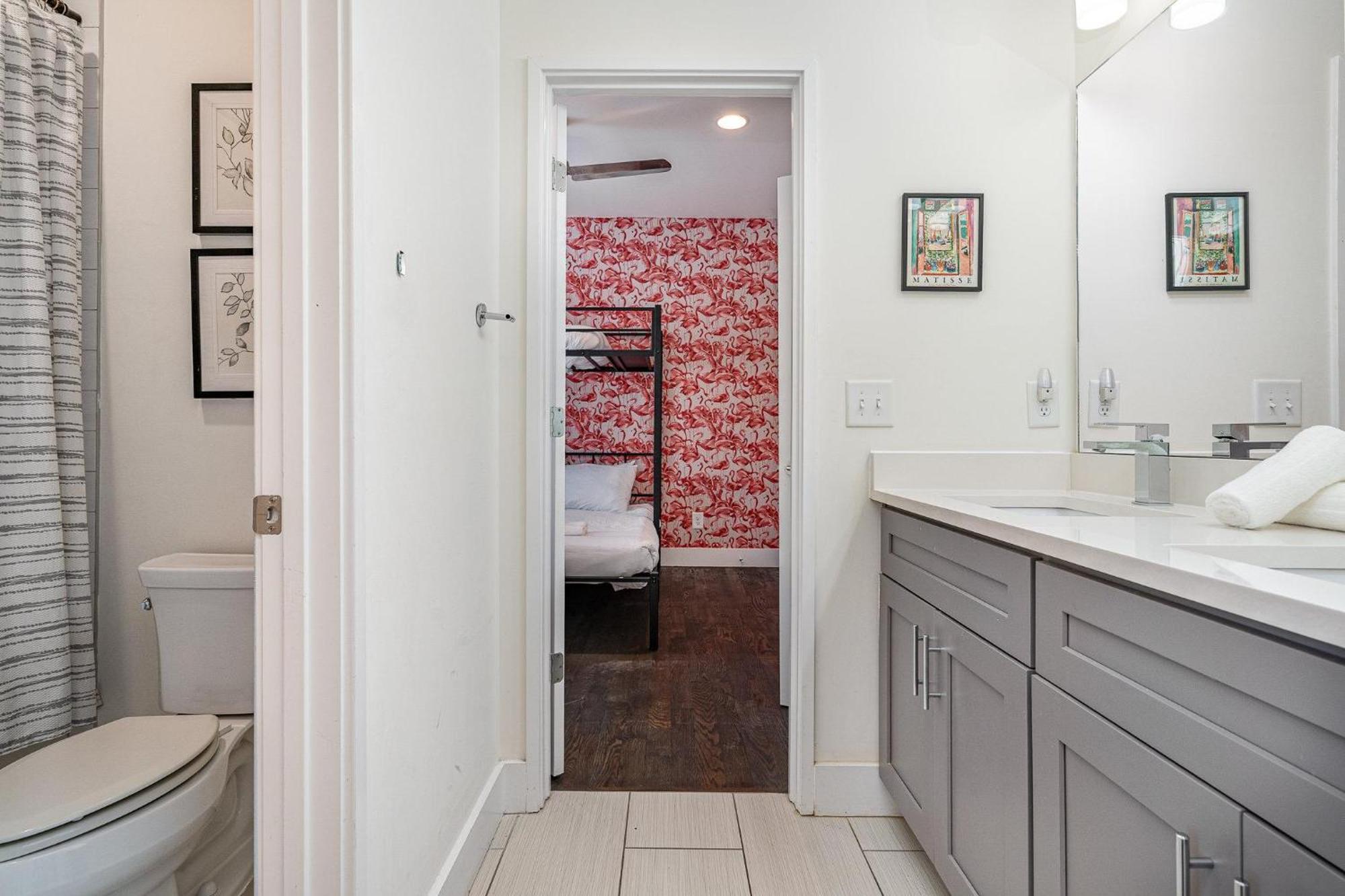 Holiday home Heights-sleeps 12-in Cumberland Heights Nashville