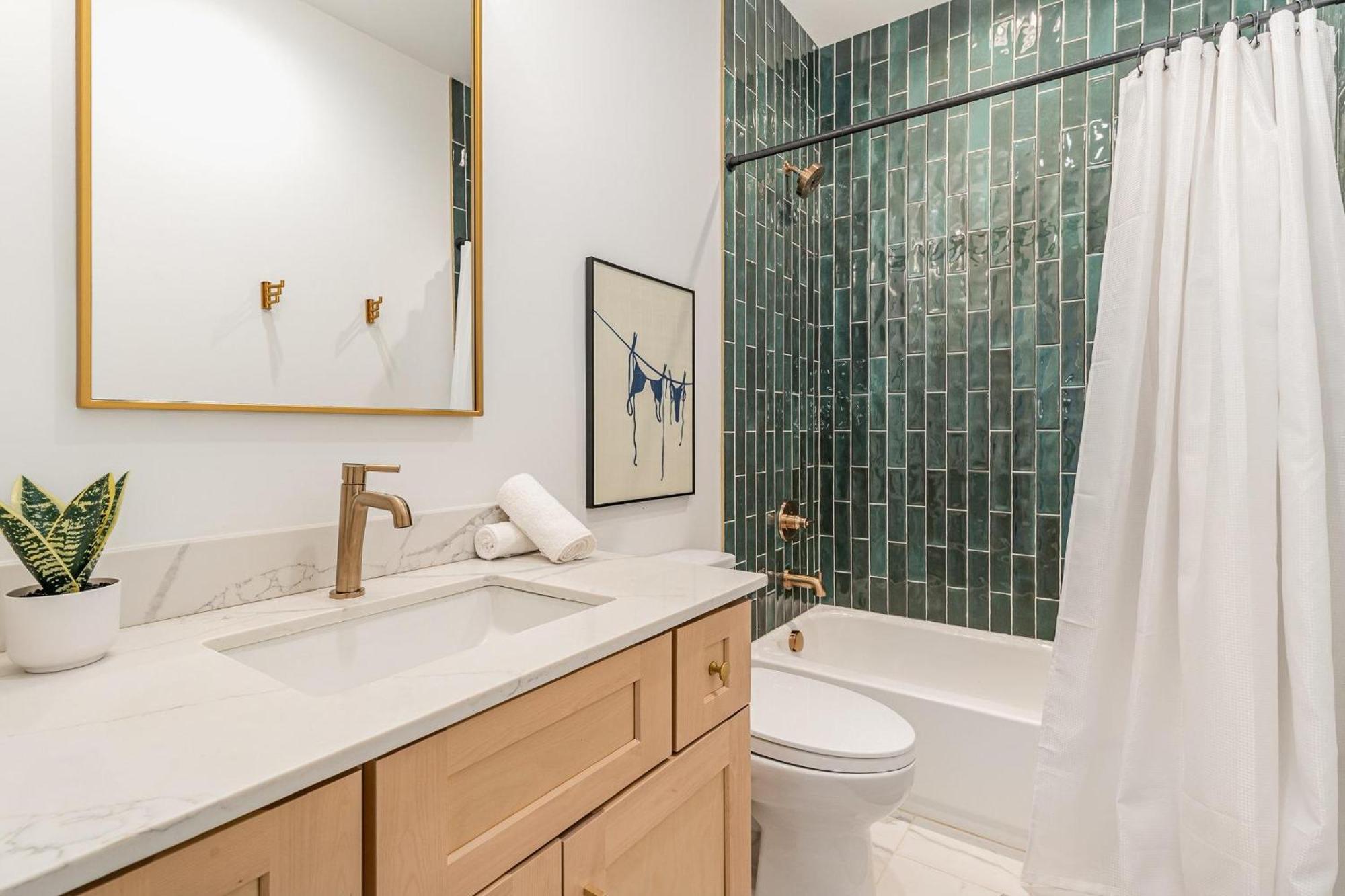 Quadra-4 Unit Combo-rooftop Decks-mins To Broadway * Nashville