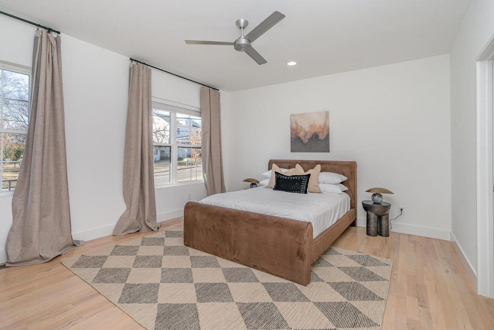Aurora-private Deck-9 Mins To Broadway