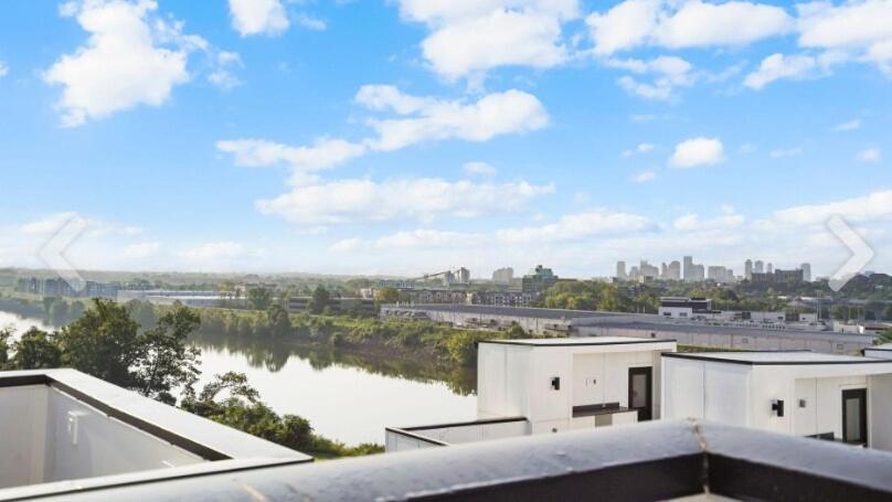 Charming Rooftop Condo Nashville