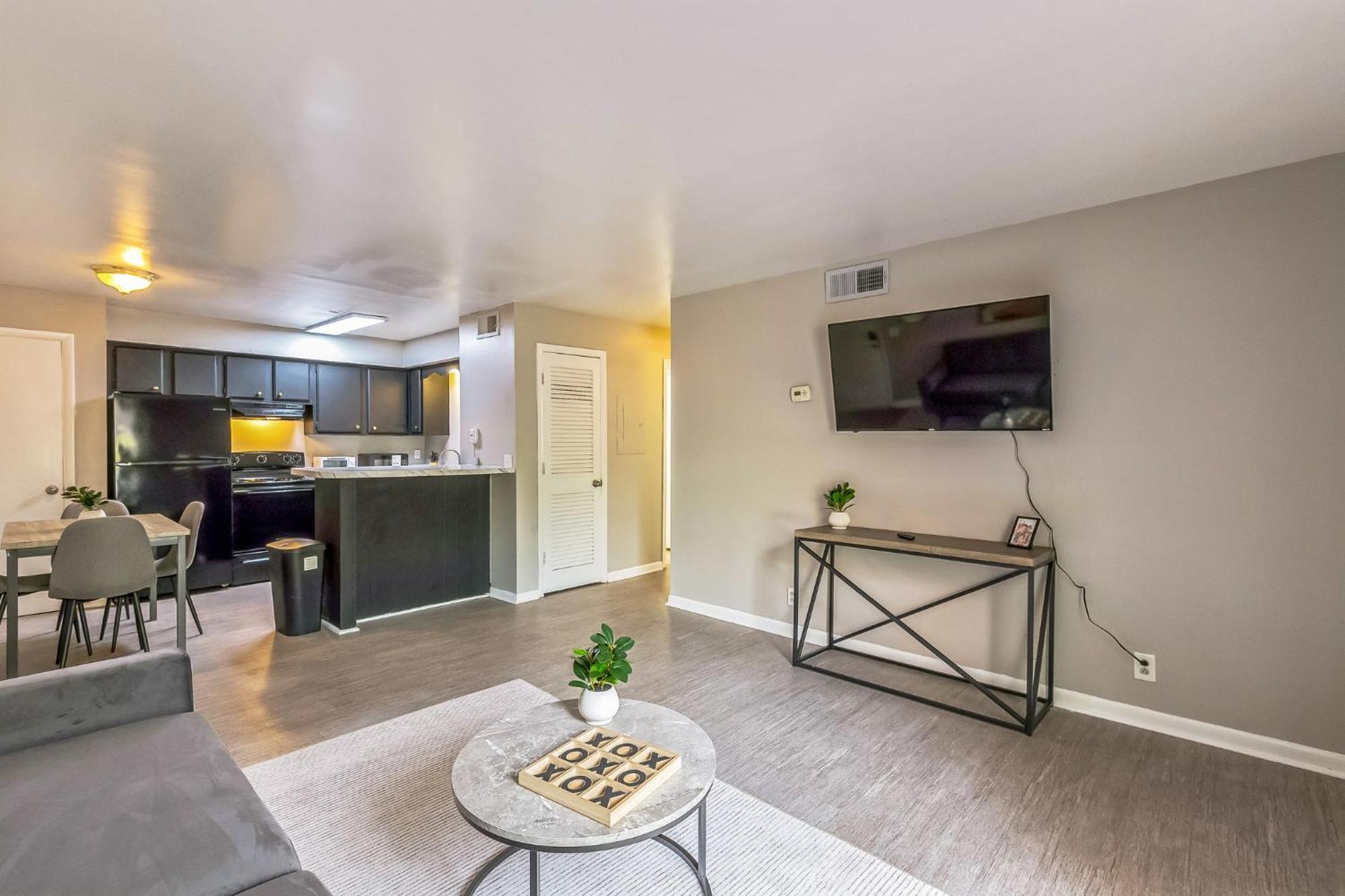 Jamestown B4 I Comfy 2 Bed 1 Bath