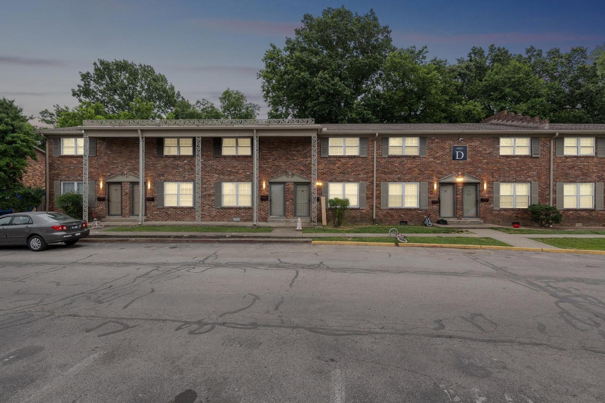 Jamestown D2 I Comfy 2 Bed 1 Bath Apartment *