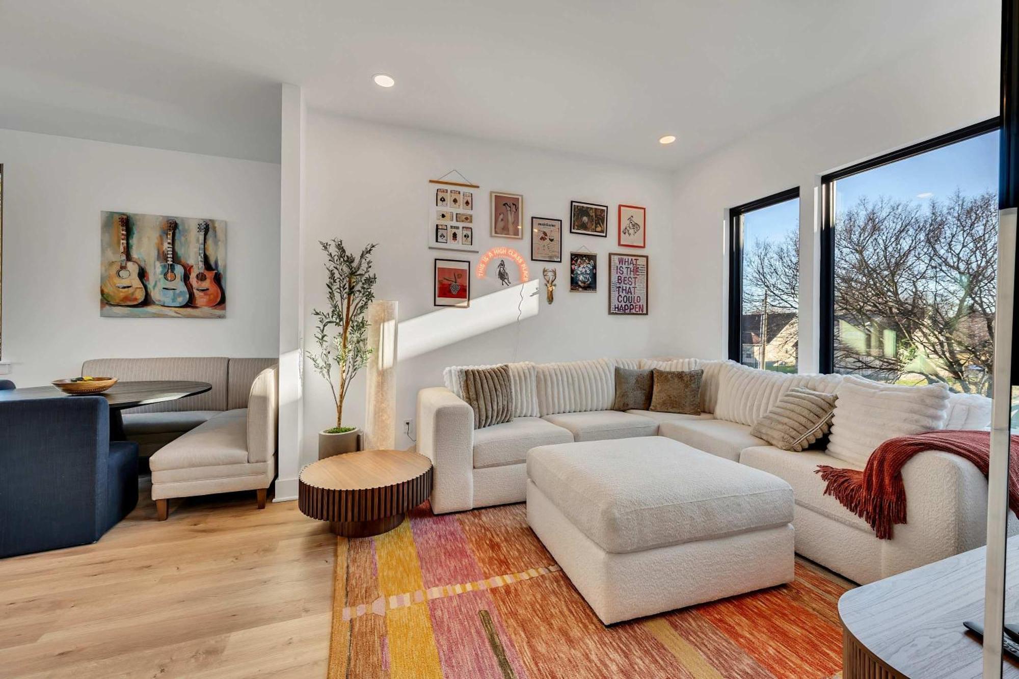 4 Rooftop Decks 4 Hot Tubs Game & Sauna Holiday home *