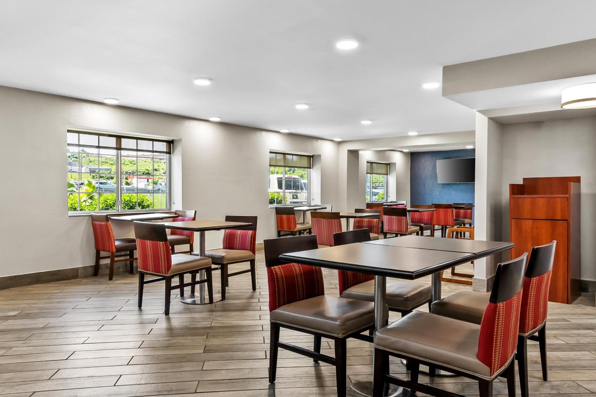 Comfort & Near Tanger Outlets I-24 Antioch Hotel Nashville