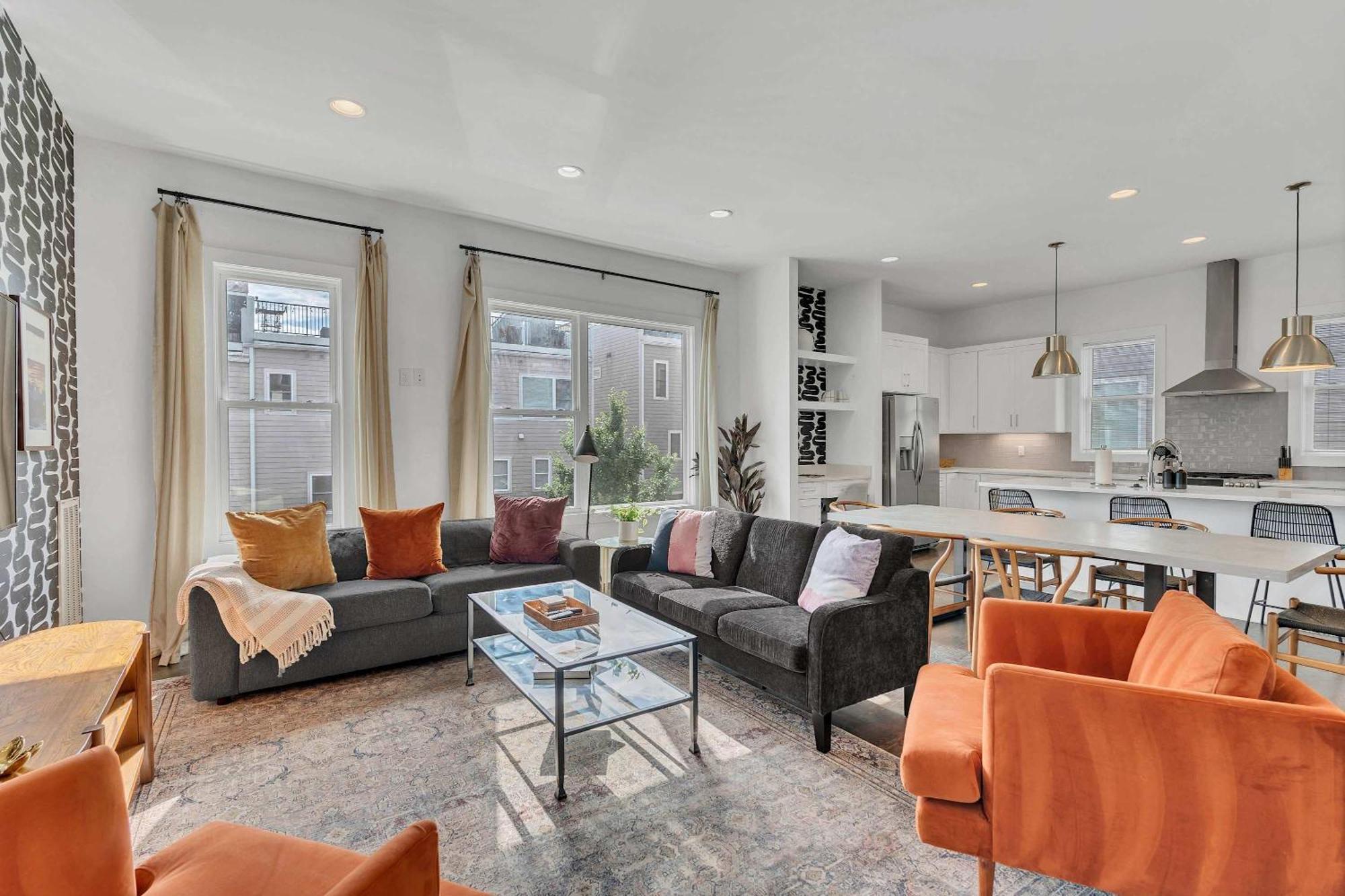 2 Lux Homes With Rooftop Views Sleeps 24 * Nashville