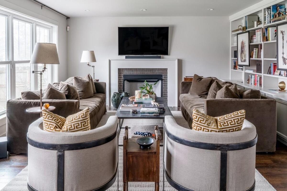 Stylish Renovated Craftsman With Pool And Garden Escape *