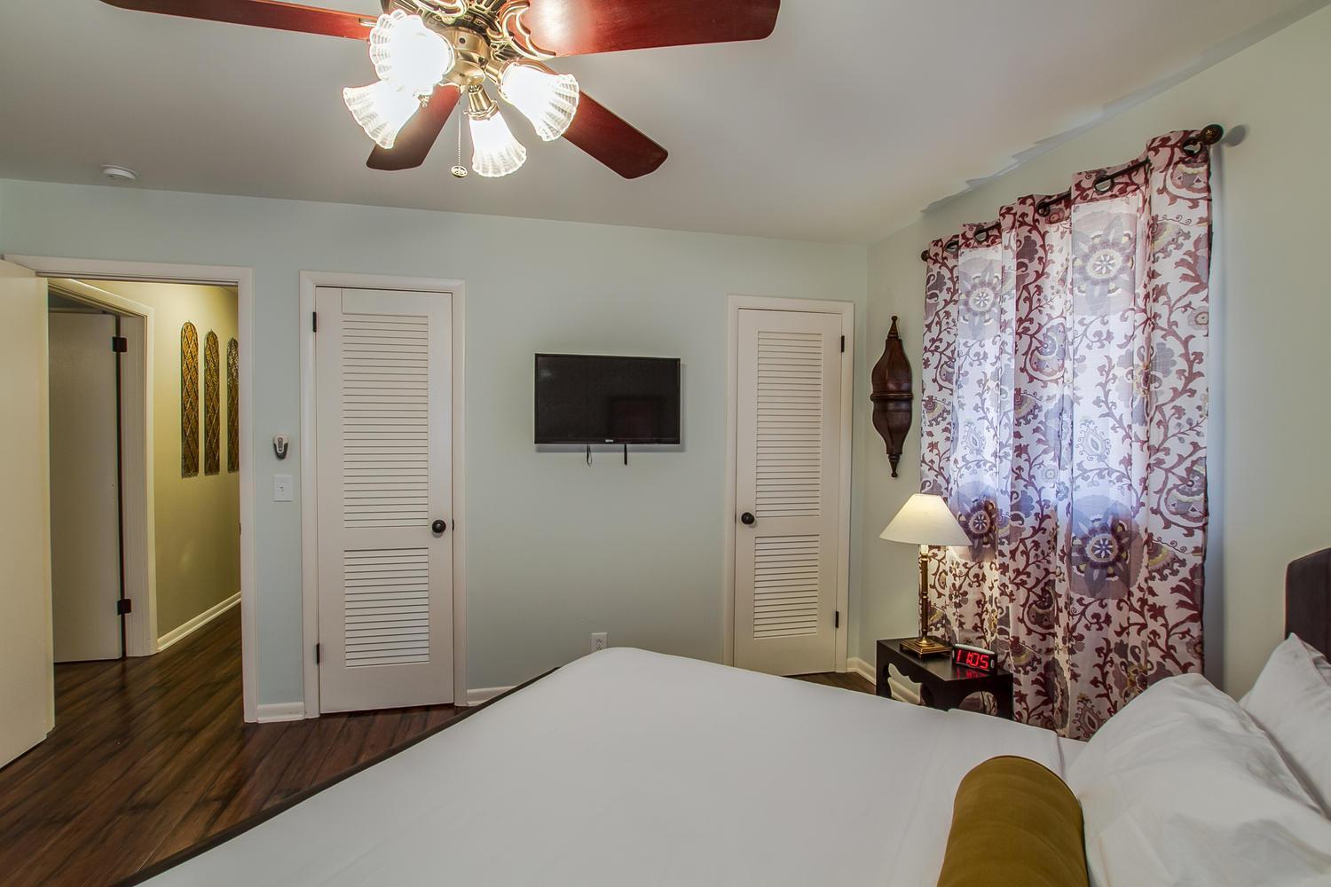 The Graycroft By Local Holiday home