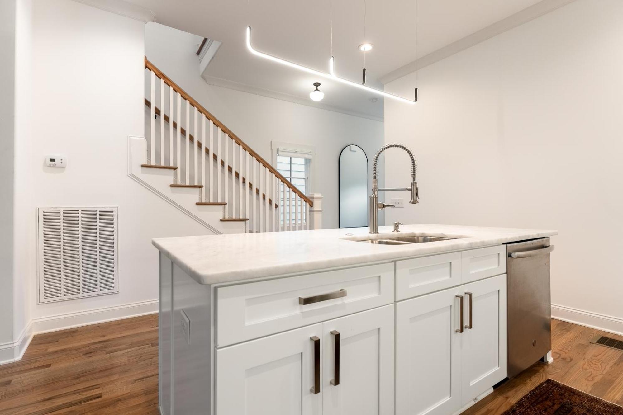 The Alabaster By Local Holiday home *