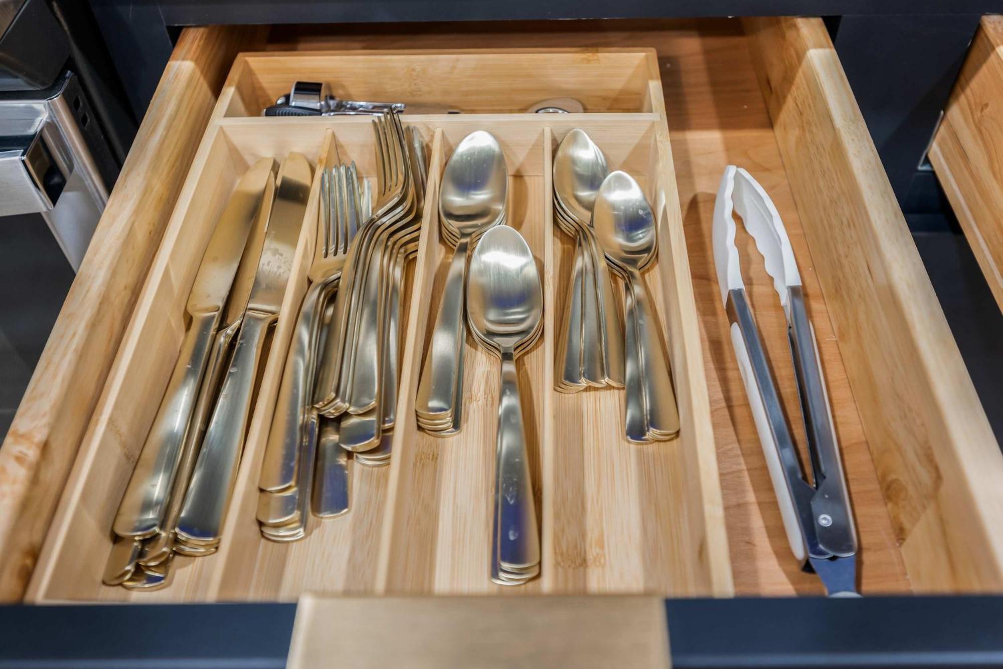 Apartment Luxe Trio Sleeps 21 And Rooftop Access