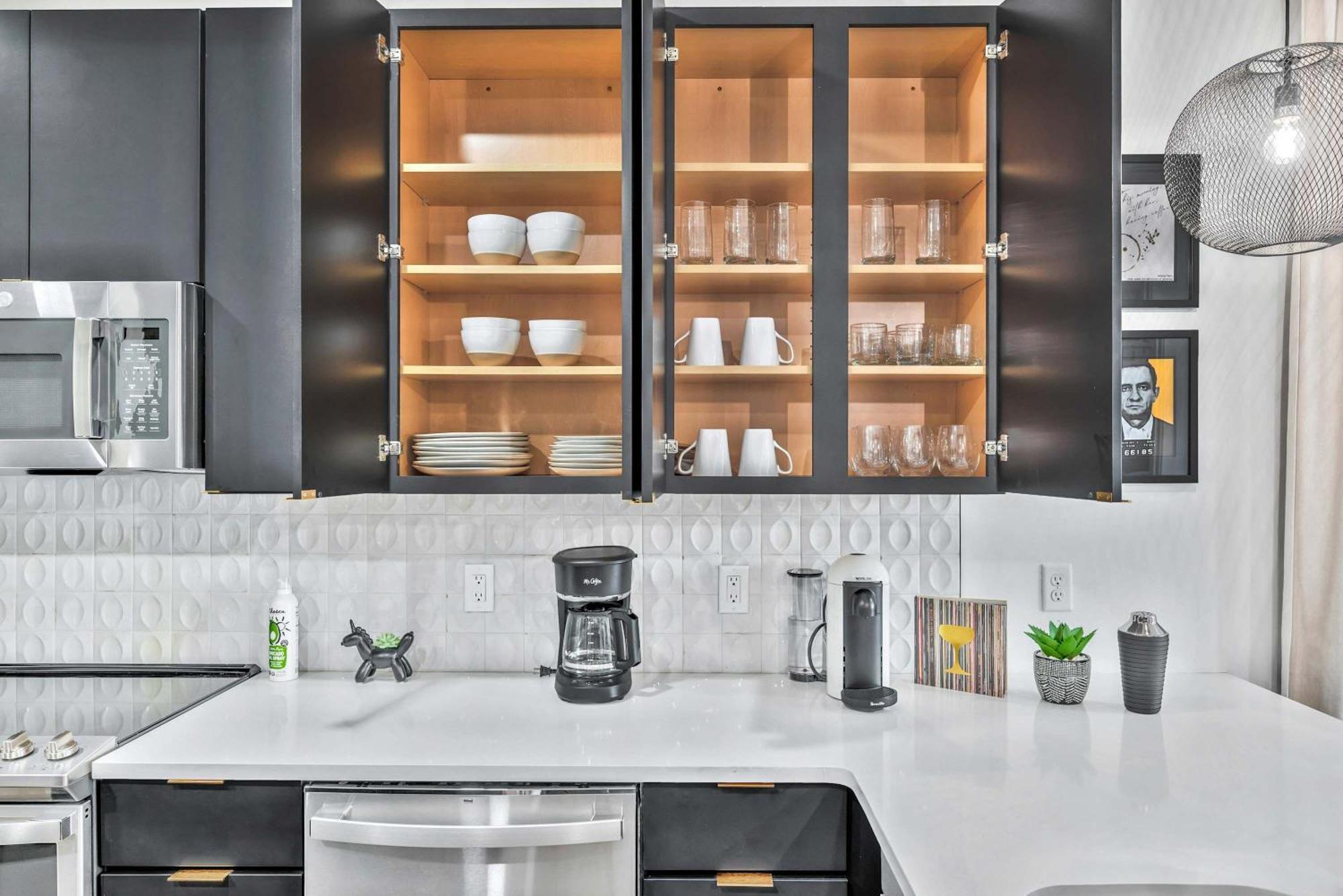 New 2 Luxe Penthouses With Balcony And Views Nashville