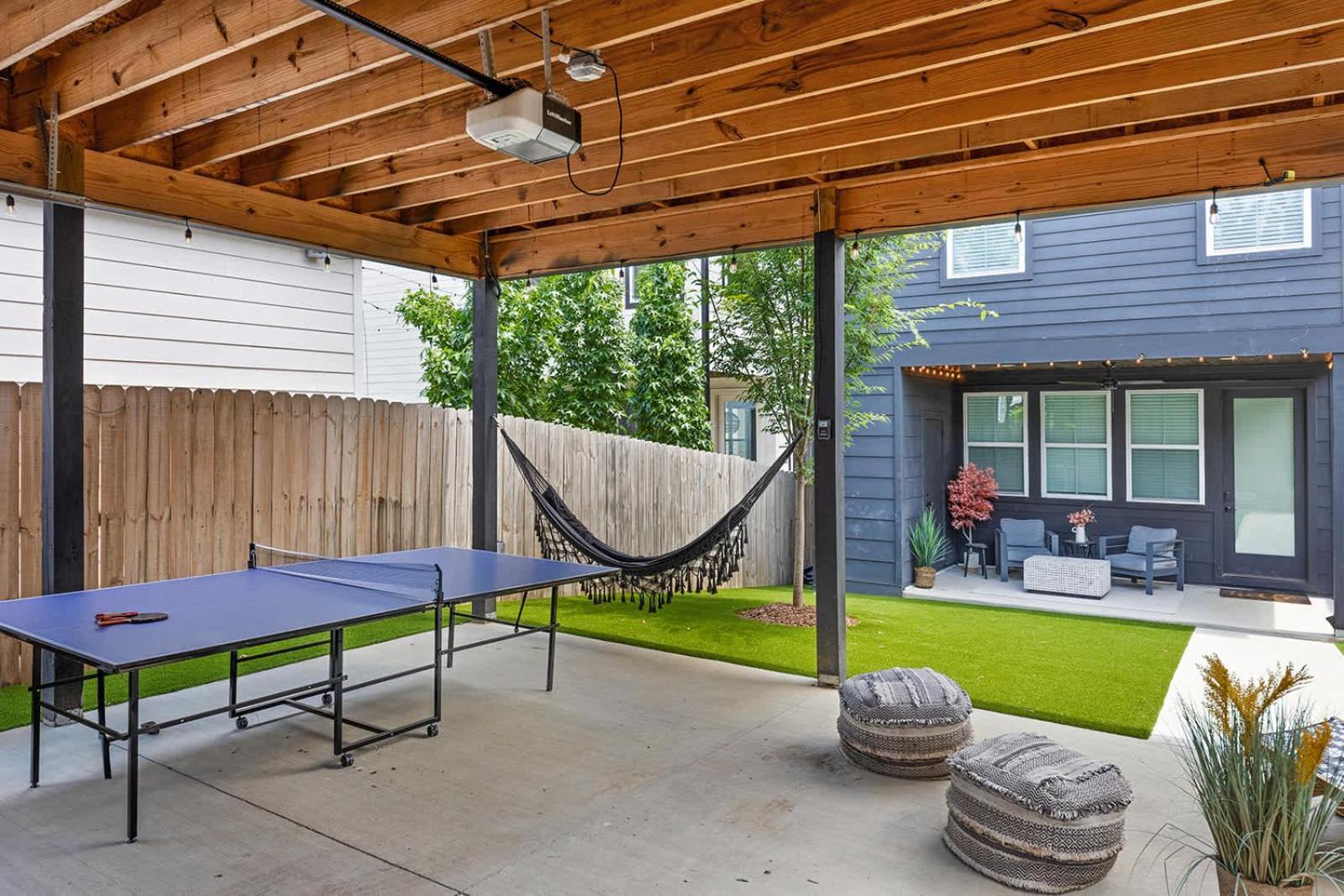 The Ashland House - Stylish Design, Backyard Oasis
