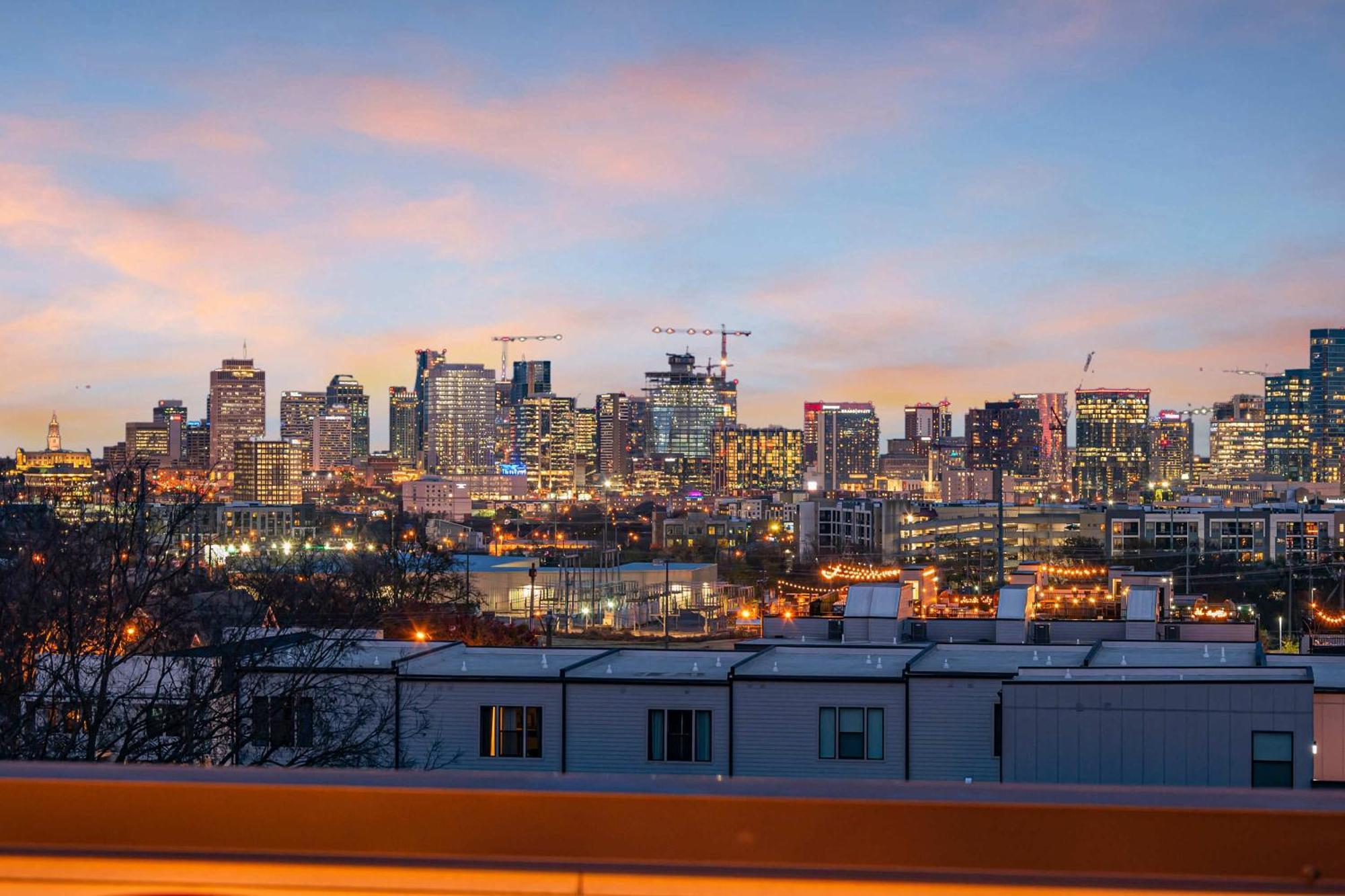 Ultimate Rooftop Double Games Bbq Skyline Views *