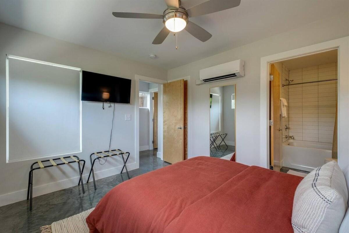 The Wild Fern D Holiday home *