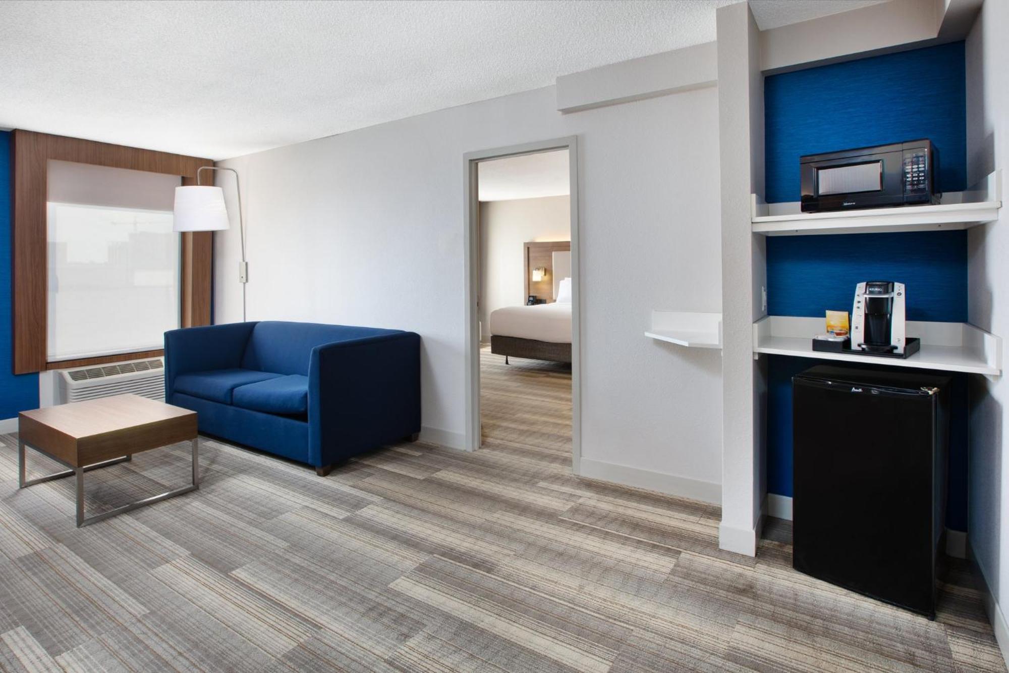 Hotel Express Nashville-downtown - Broadway By Ihg 3*