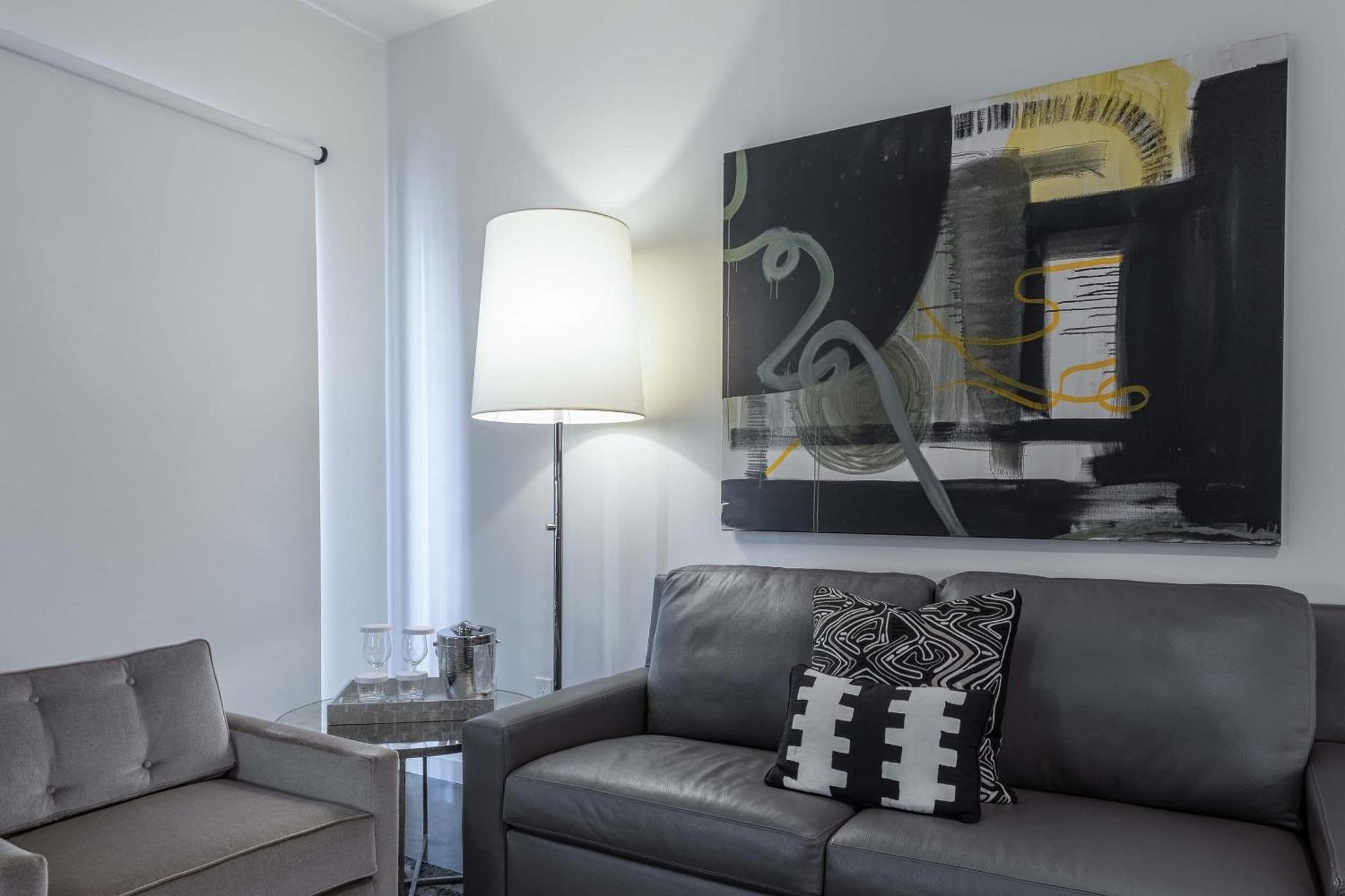 Hotel 121 By Avantstay Modern Comfort In Nashville's West End