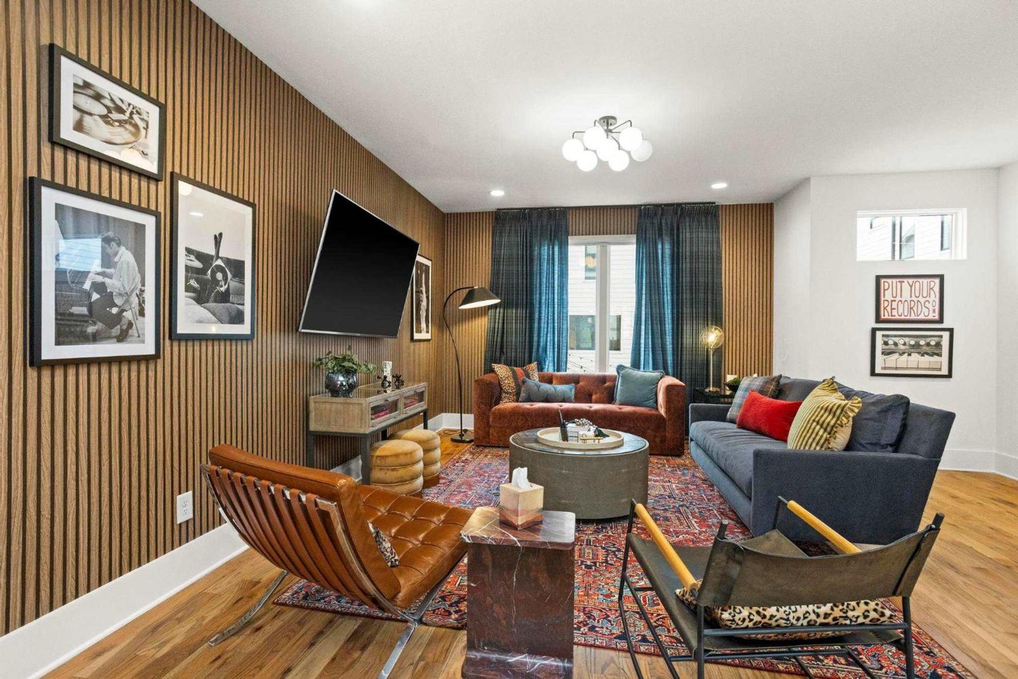 Holiday home Mix At 8th & Argyle Elite Vacation Spot