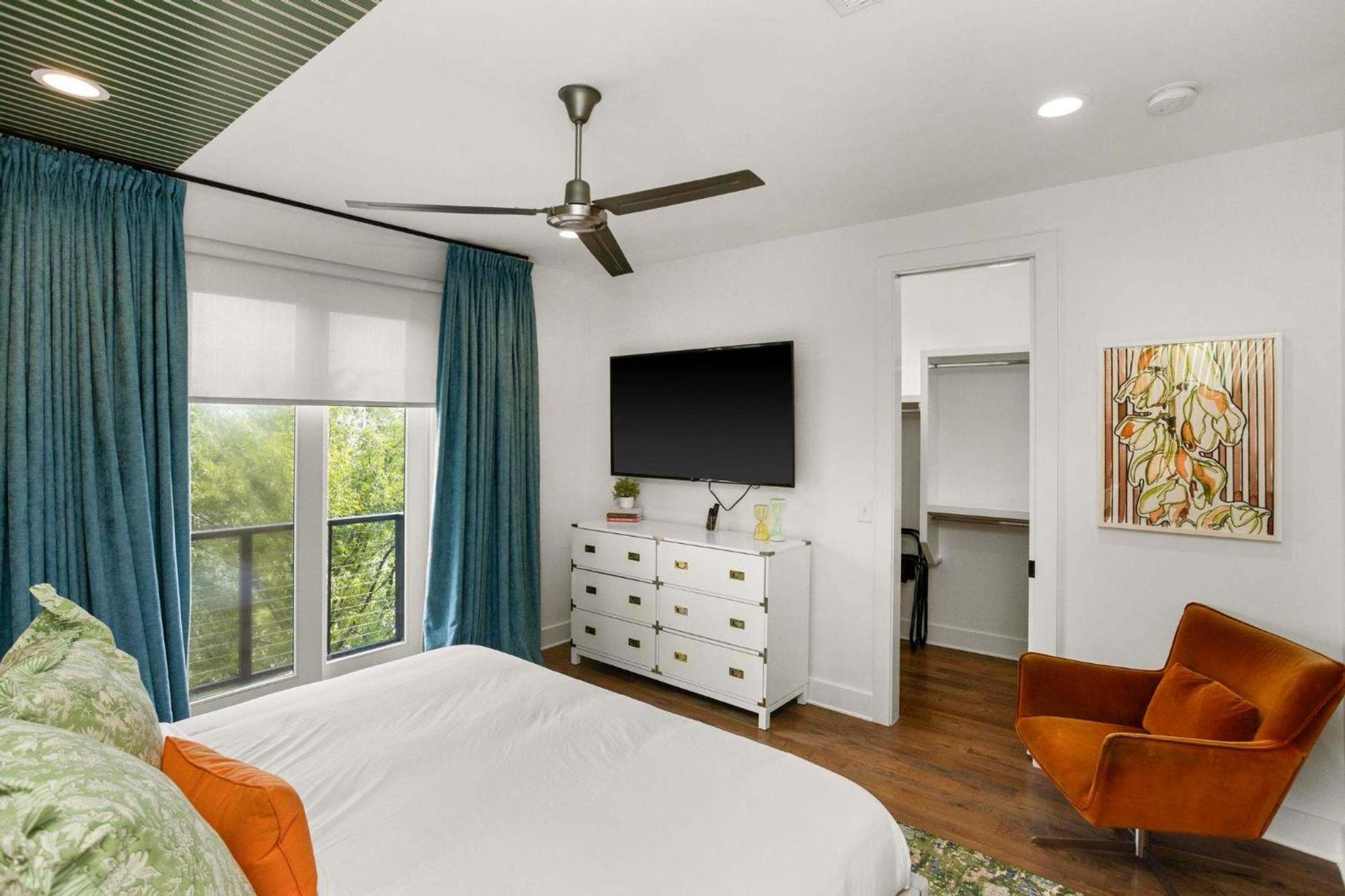 Play At 8th & Argyle Elite Vacation Spot * Nashville
