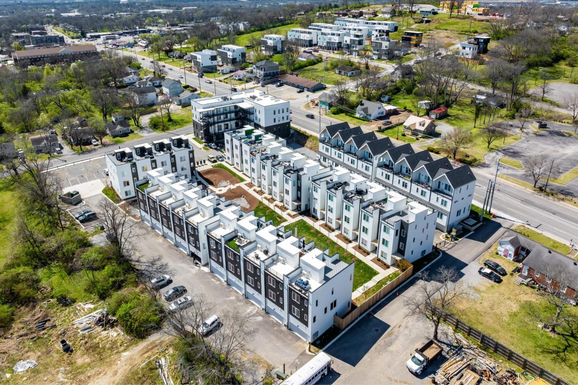 Holiday home New Build Sleeps 12 2 Modern Design Near Downtown Nashville