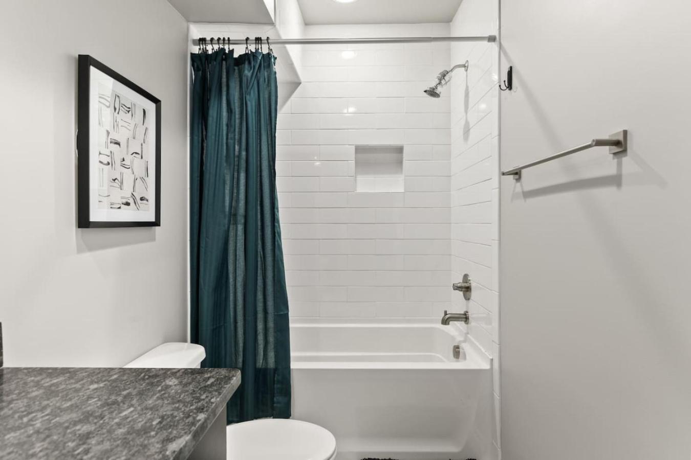 12 South Walk To Belmont With Deck And Patio Holiday home