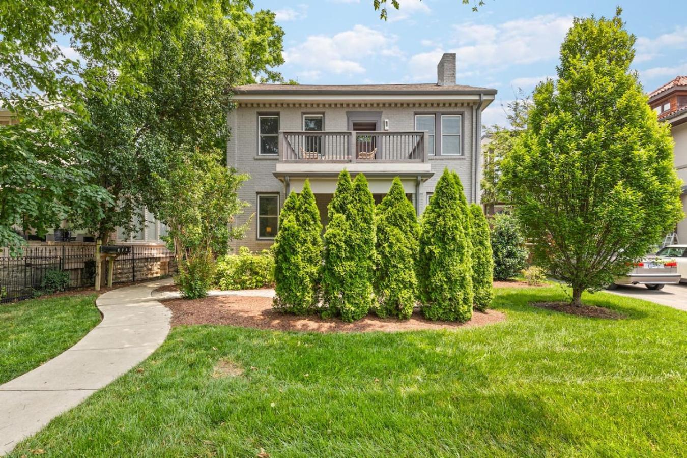 12 South Walk To Belmont With Deck And Patio Holiday home *